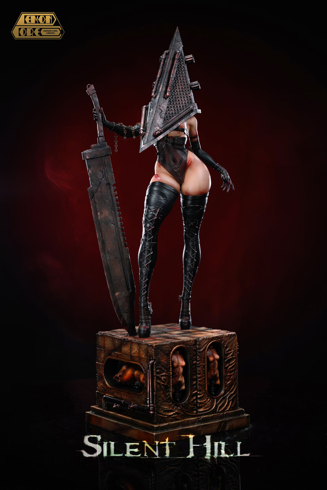 Silent Hill Demon Core Studio Pyramid Head Resin Statue