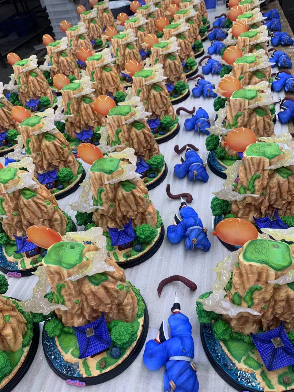 Dragon Ball New Journey Studio Kid Goku Resin Statue