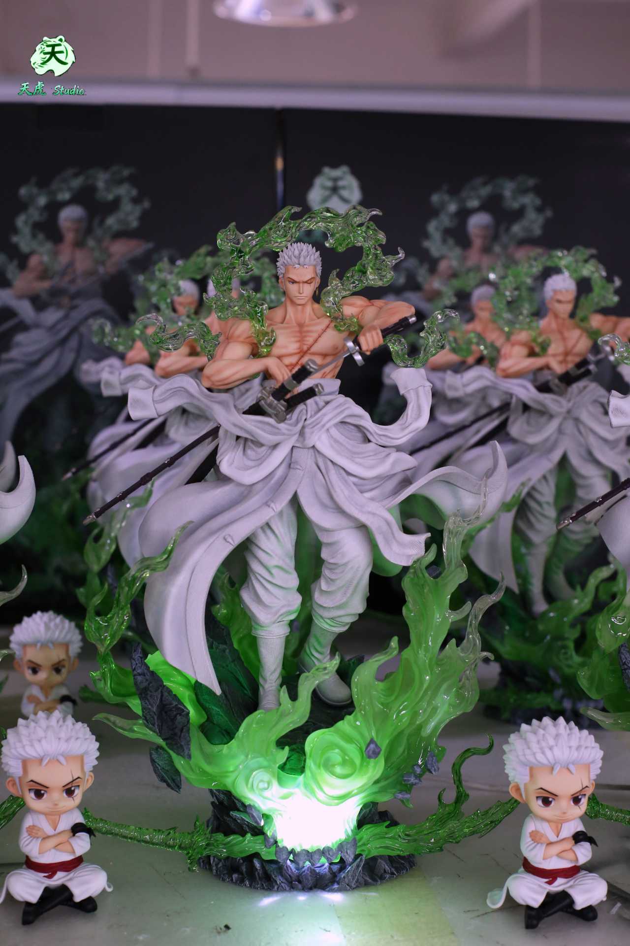 One Piece Tianhu Studio Explosive Nika Zoro – ClubHouse Statues