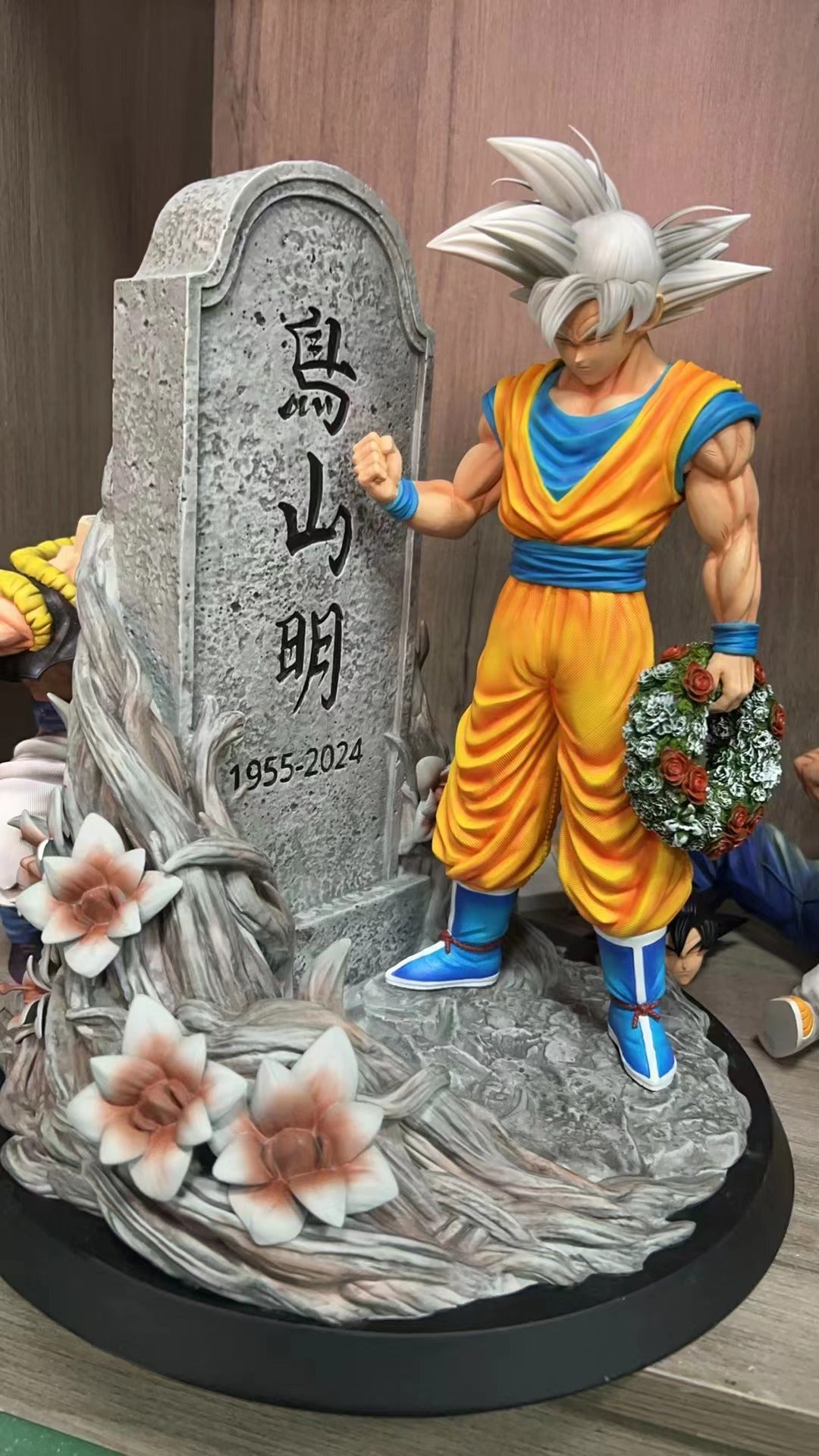 Dragon Ball Wonder Studio Goku Tribute Akira Toriyama Resin