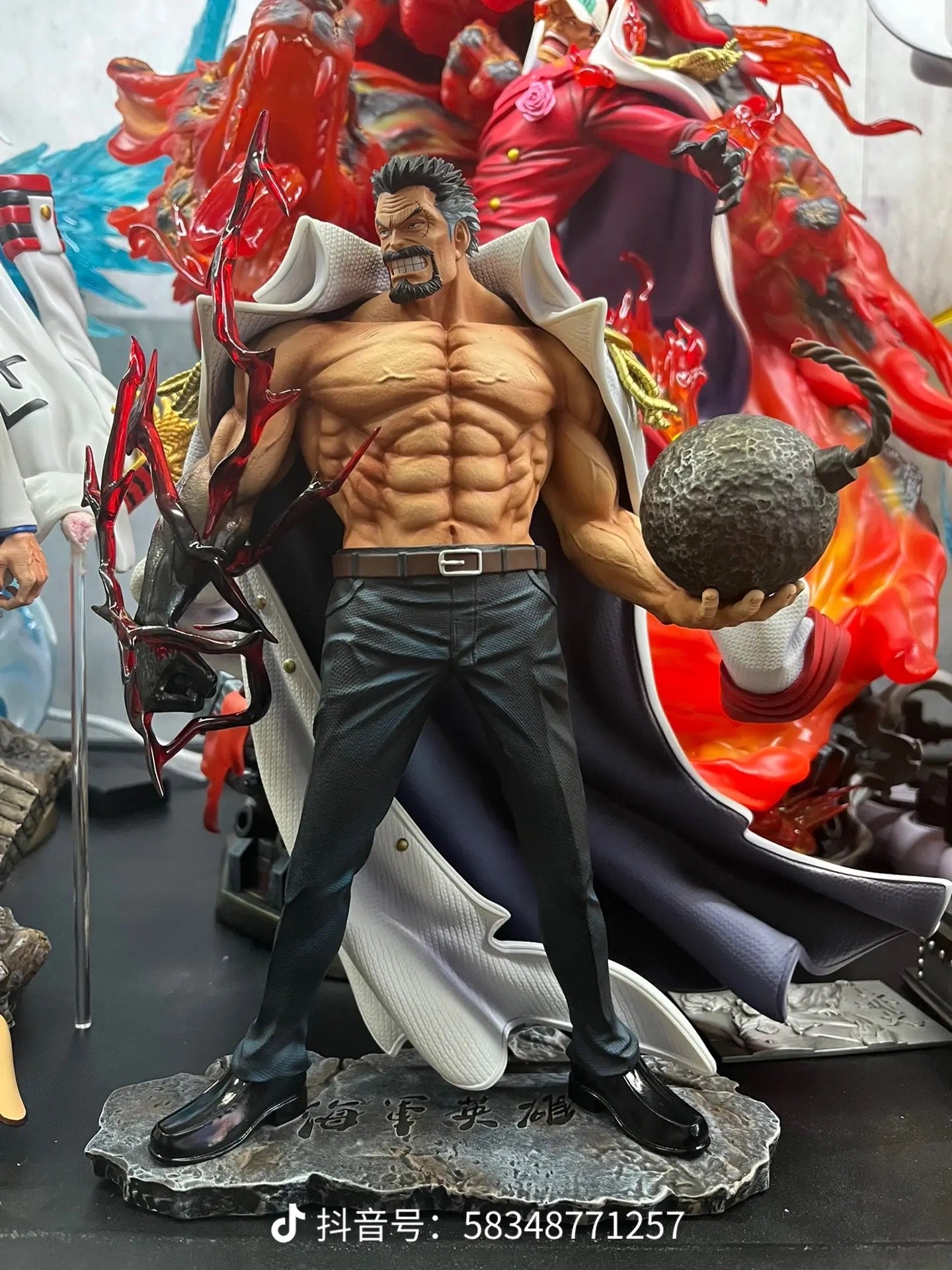 One Piece TH Studio Monkey D Garp – ClubHouse Statues