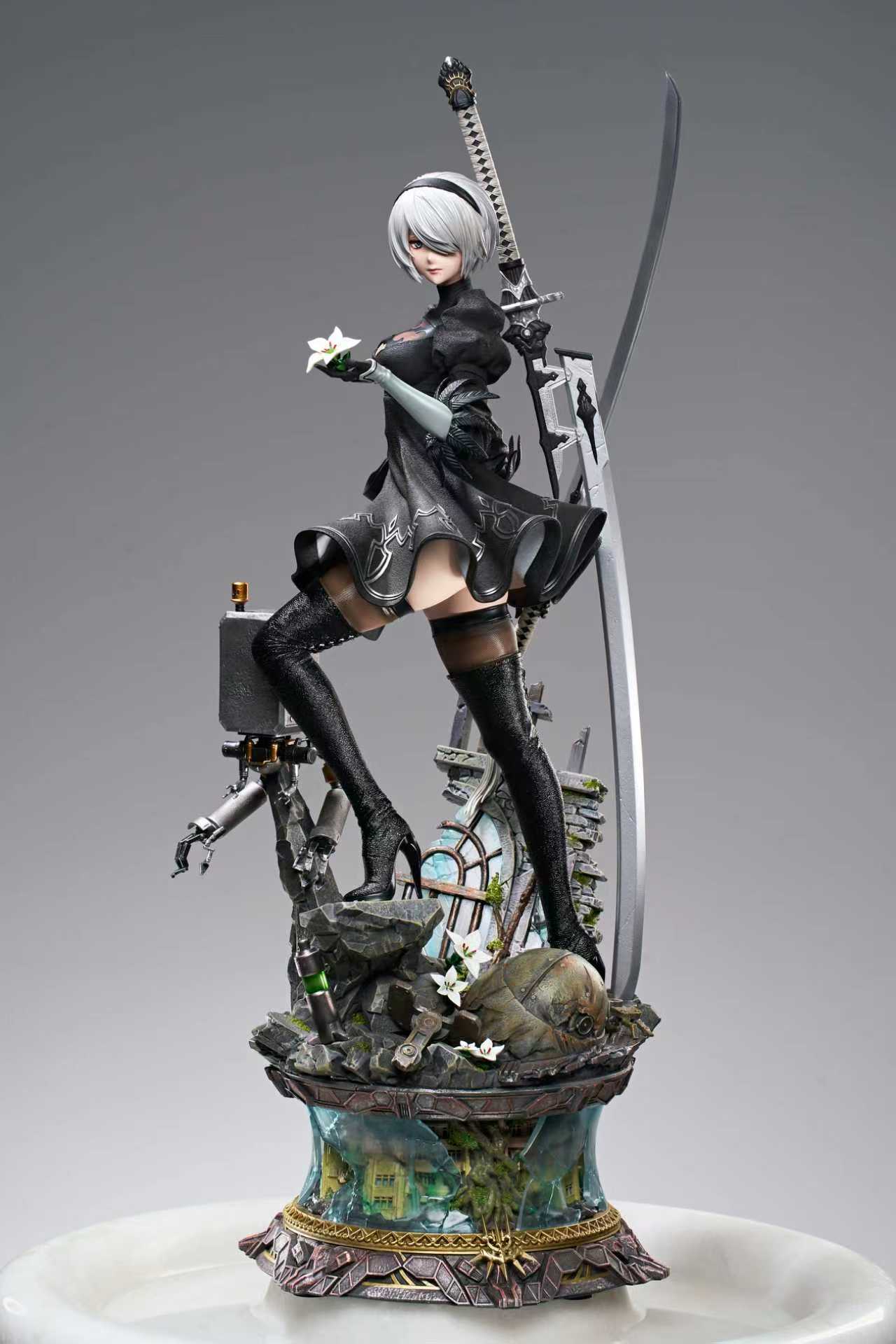 Nier Automata TriEagles Studio 2B – ClubHouse Statues