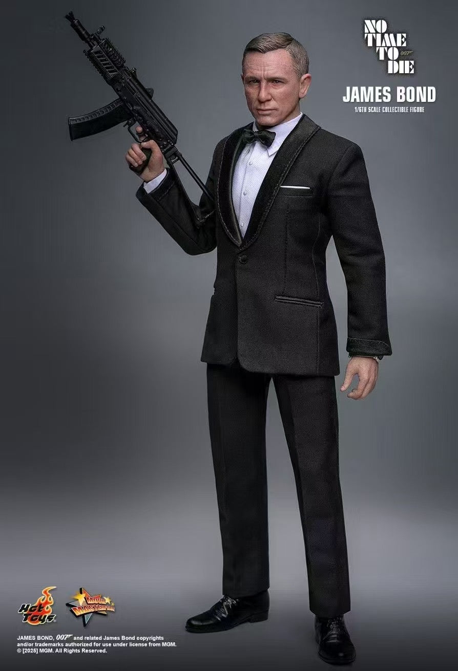 James Bond Hot Toys No Time To Die James Bond MMS803 Licensed Action Figure