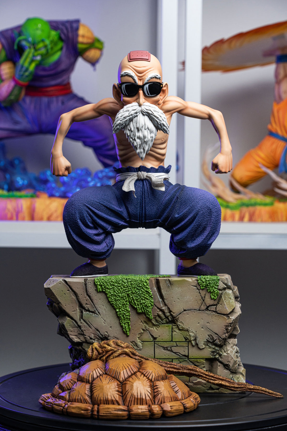 Dragon Ball Clouds Studio Master Roshi Resin Statue