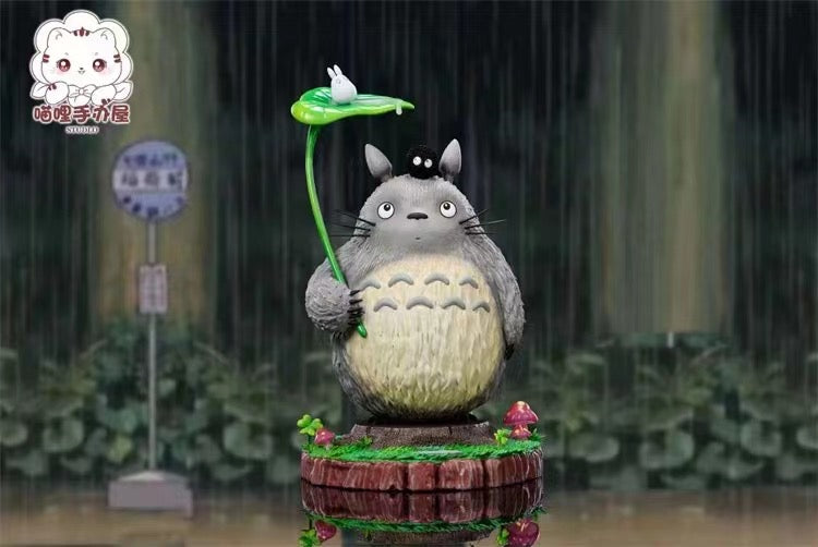 My Neighbour Totoro MiaoLi Studio Totoro Resin Statue – ClubHouse