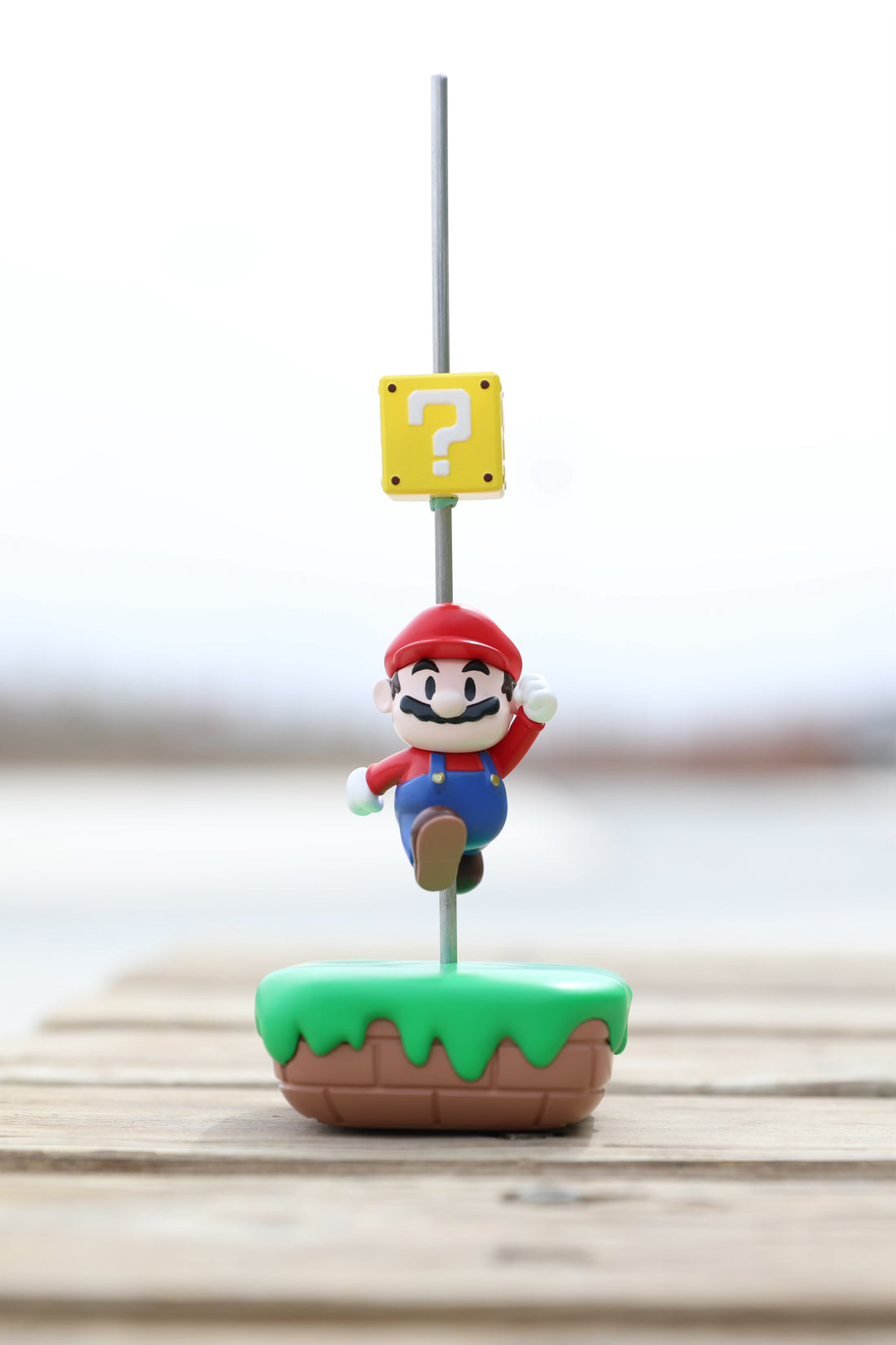 Super Mario Luck Studio Mario Lucky Cube Resin Statue