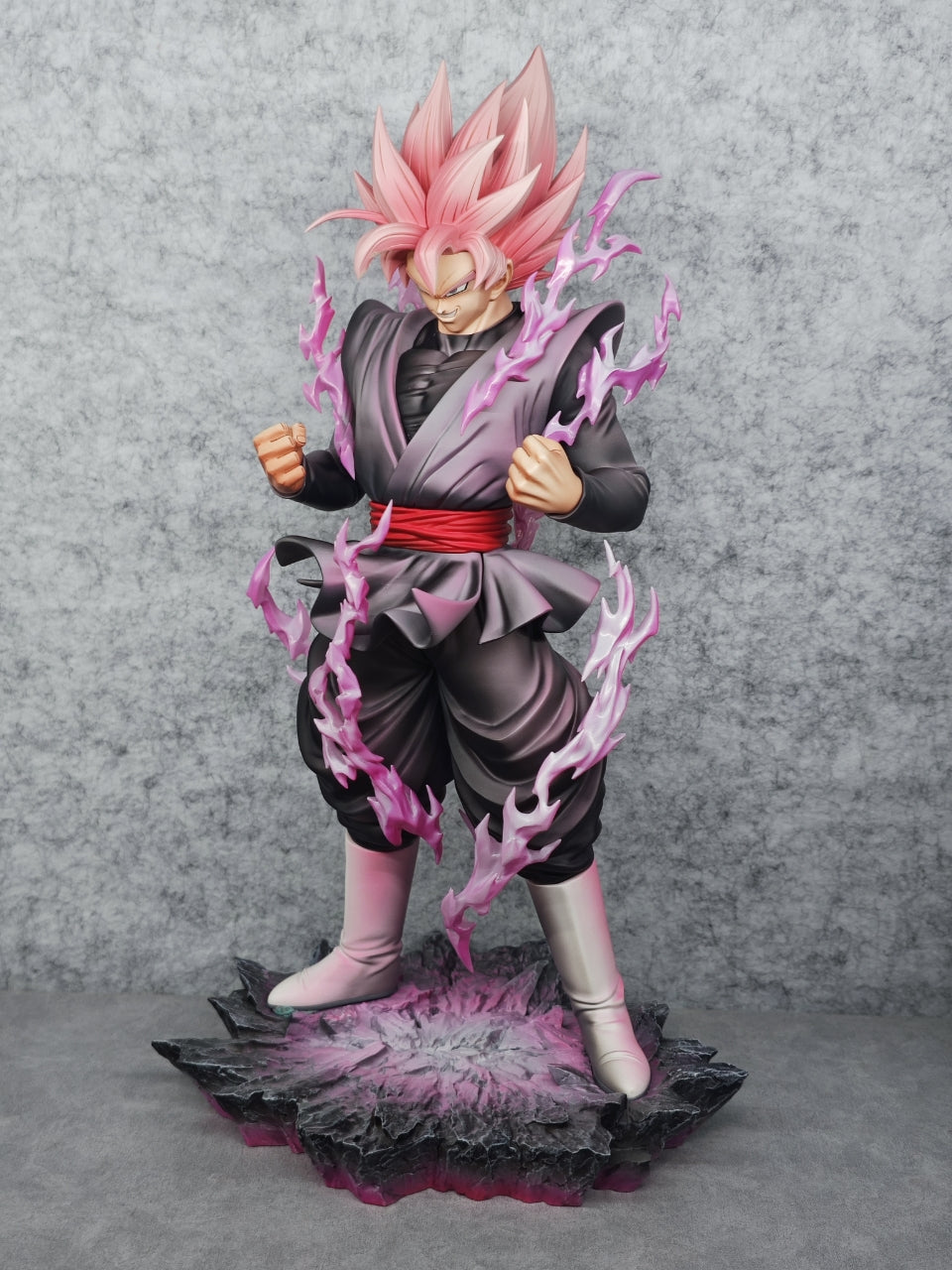 Dragon Ball AW Studio Goku Super Saiyan Rose Resin Statue