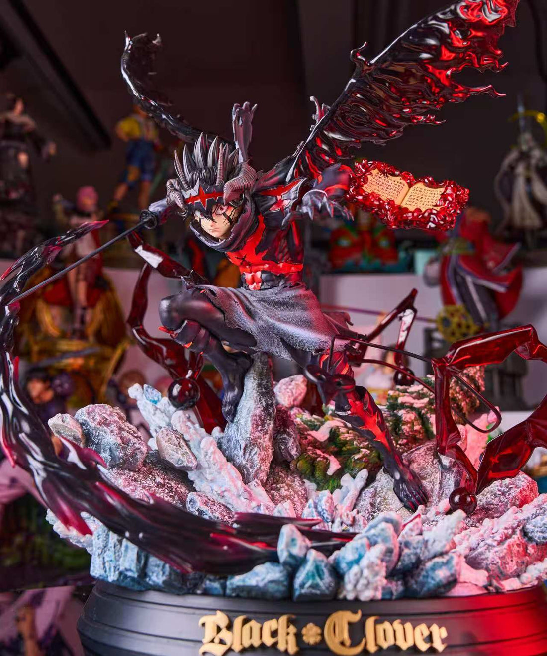 Black Clover Karasu Collectibles Asta Resin Statue