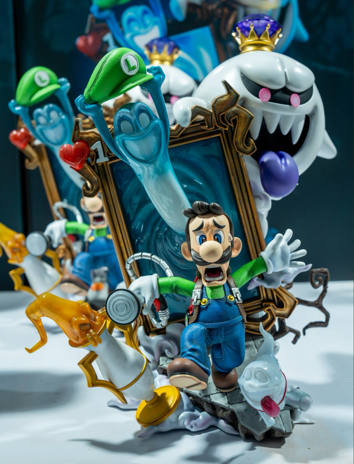 Mario Bros Wake Studio Luigi Ghosts – ClubHouse Statues