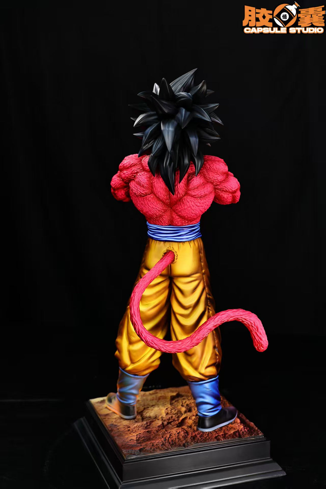 Dragon Ball Capsule Studio Goku SSJ4 Resin Statue
