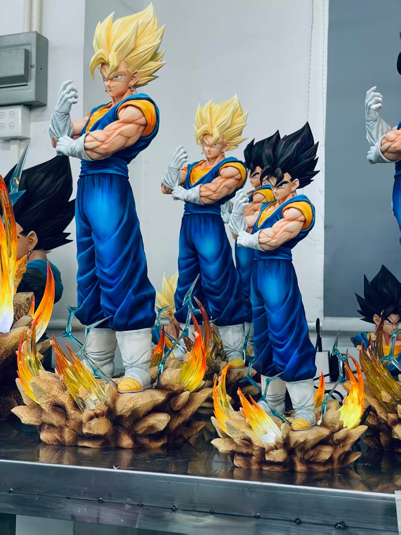 Dragon Ball Infinite Studio Vegetto – ClubHouse Statues