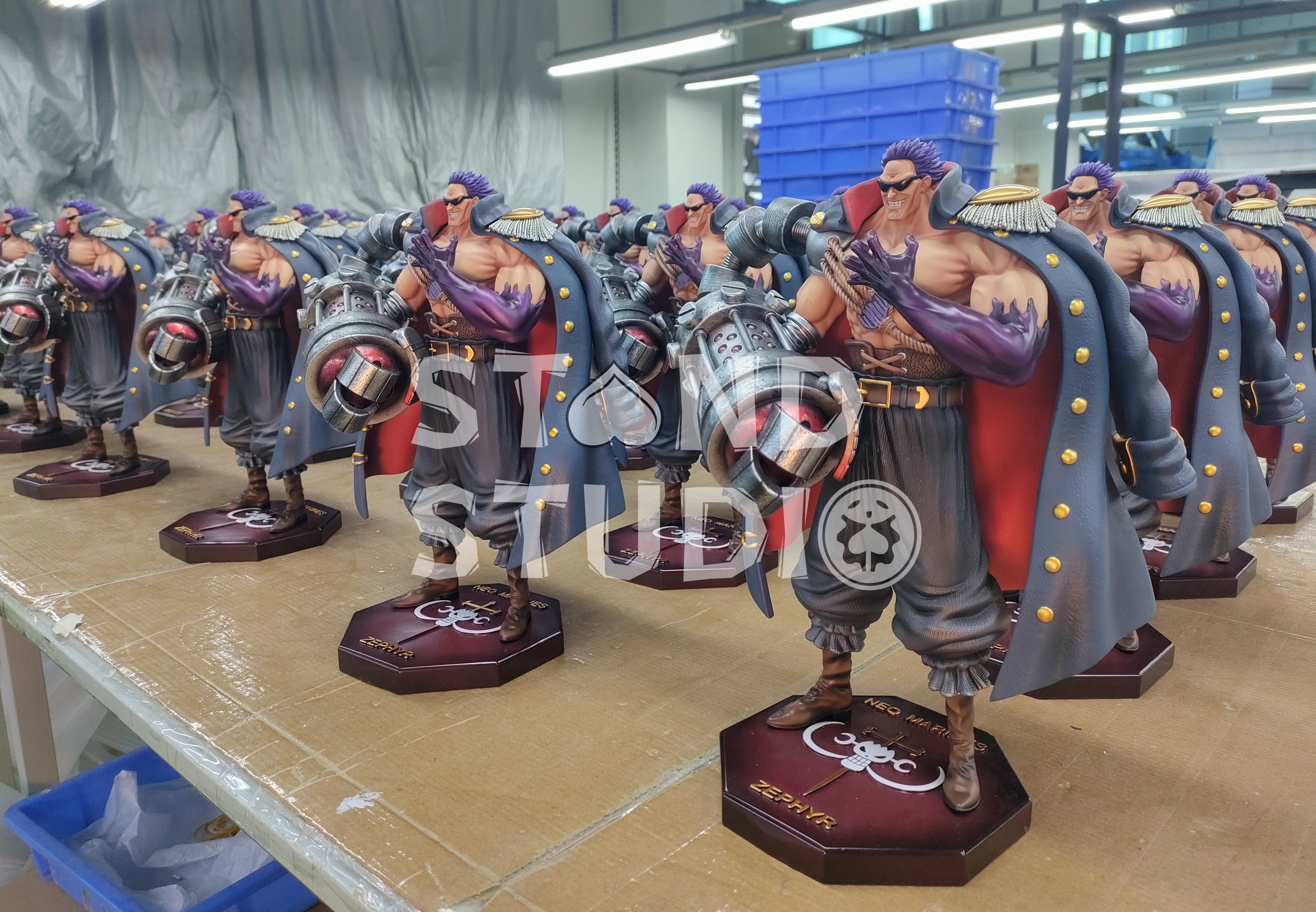 One Piece Stand Studio Zephyr – ClubHouse Statues