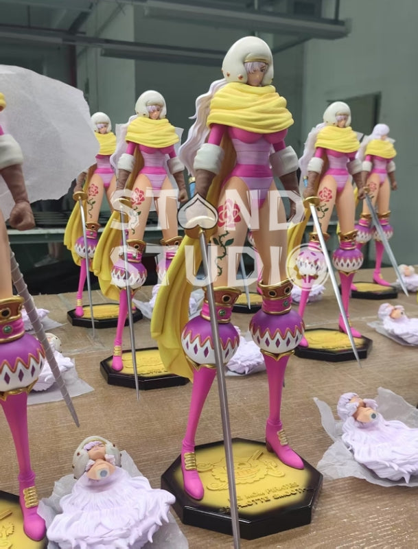 One Piece Stand Studio Charlotte Smoothie – ClubHouse Statues