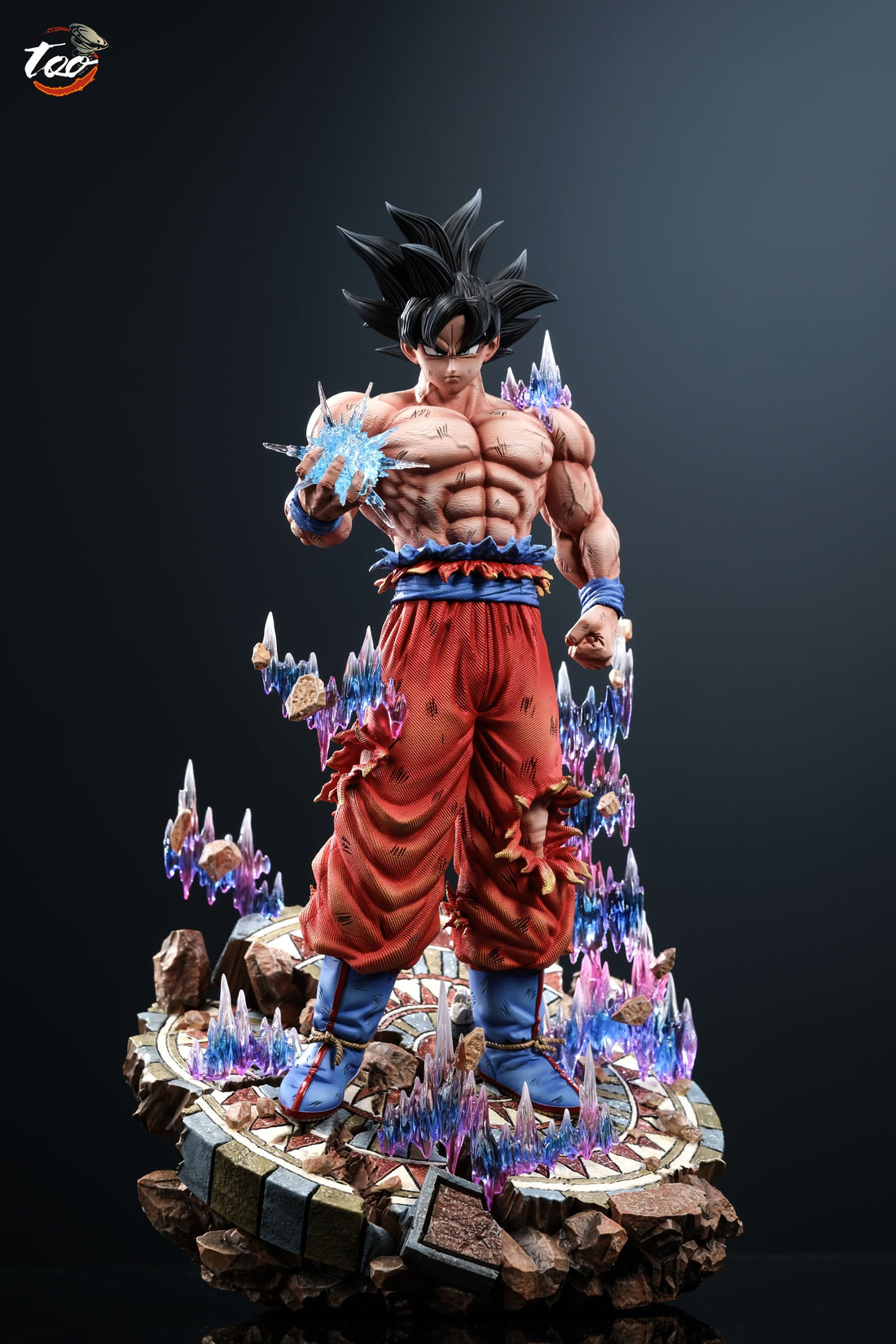 Dragon Ball Too Studio Goku UI Resin Statue