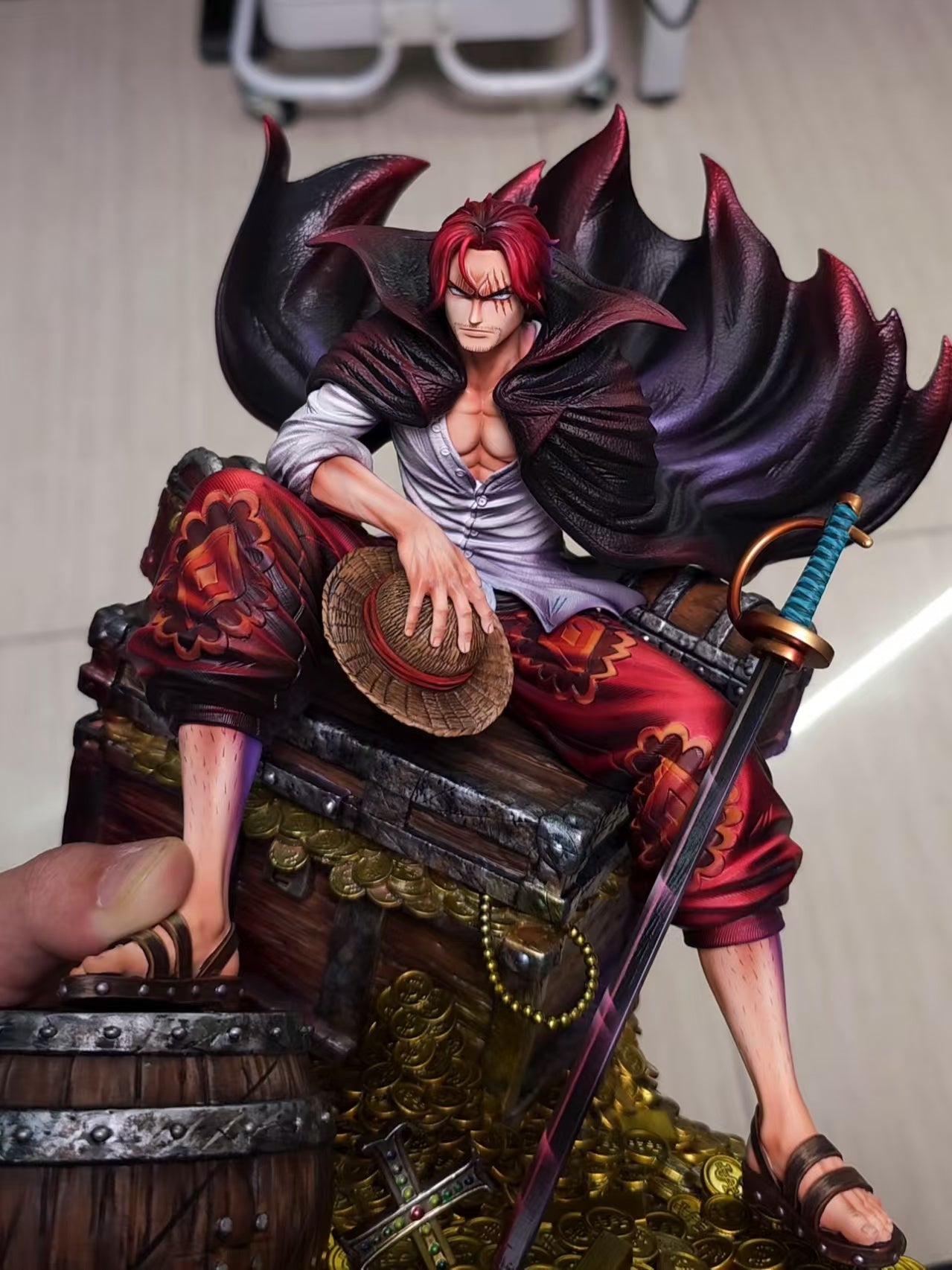 One Piece UNO x DK Studio Shanks Resin Statue – ClubHouse Statues