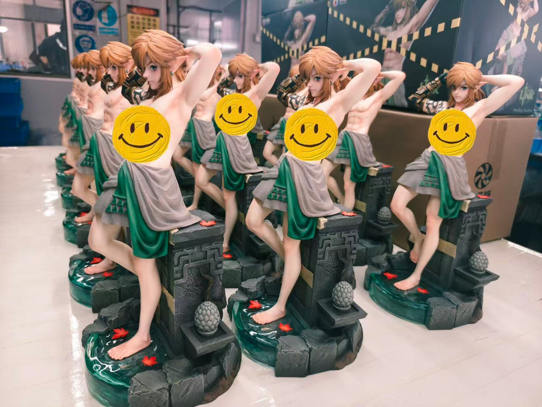 Legend Of Zelda MintBoy Studio Link Resin Statue