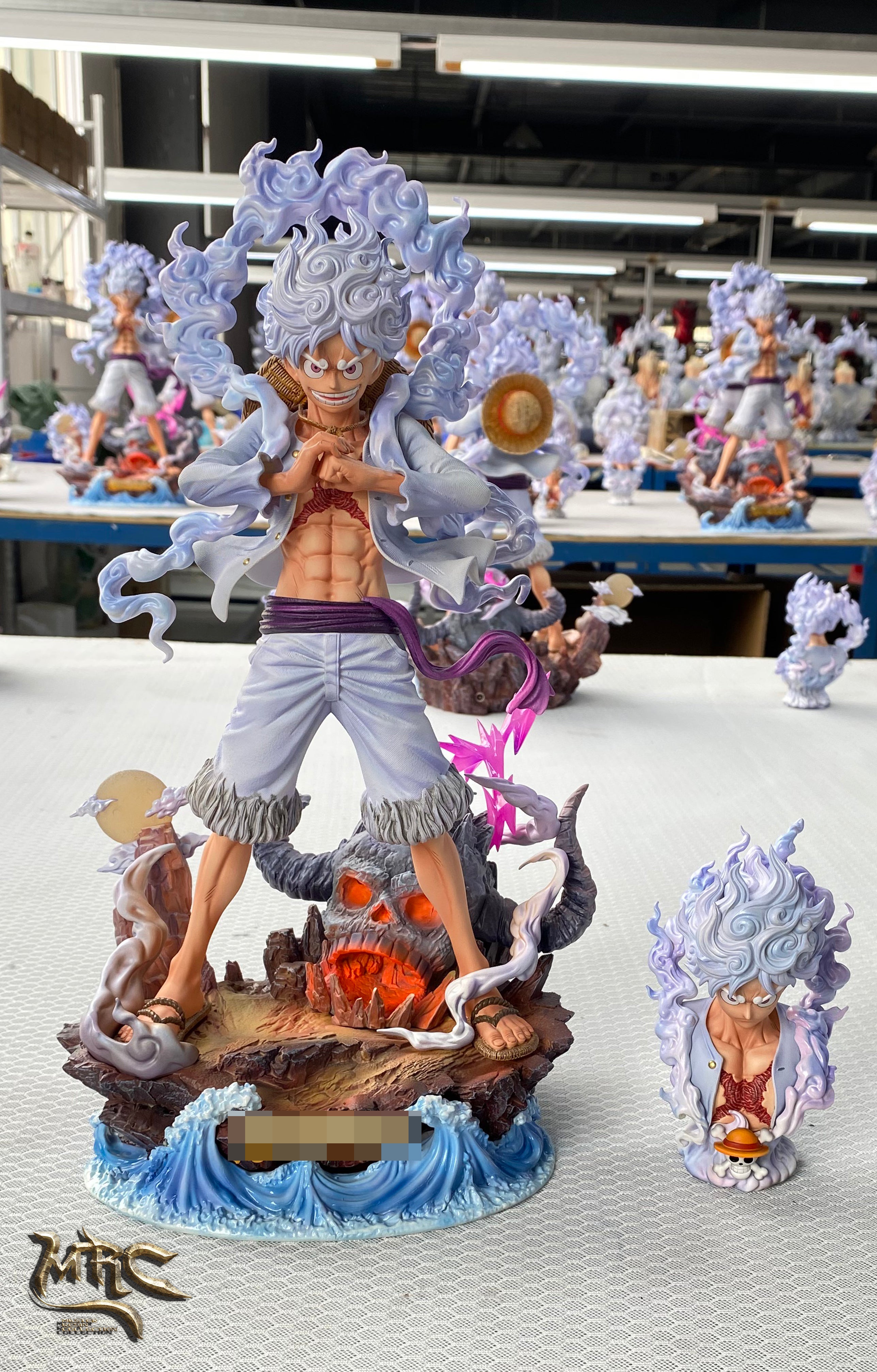 One Piece MRC Studio Nika Luffy – ClubHouse Statues