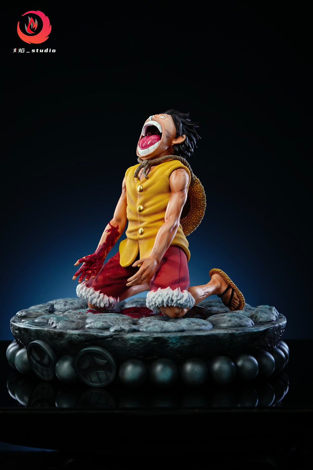 One Piece Huo Yan Studio Broken Heart Luffy Resin Statue