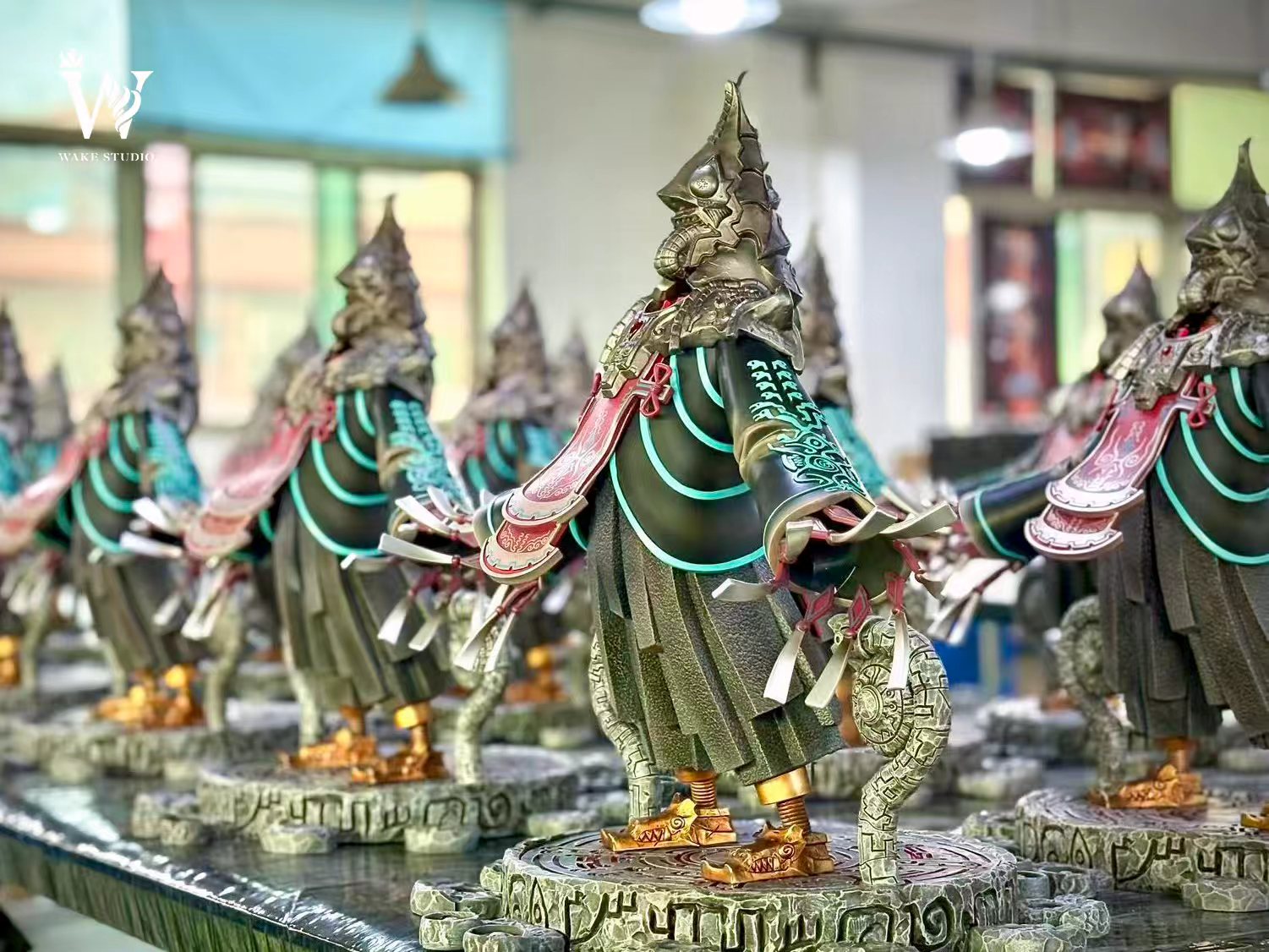 ZEAL ズイール オブジェ Niki de Saint Phalle's Mystical Garden of Myth – RAW VISION