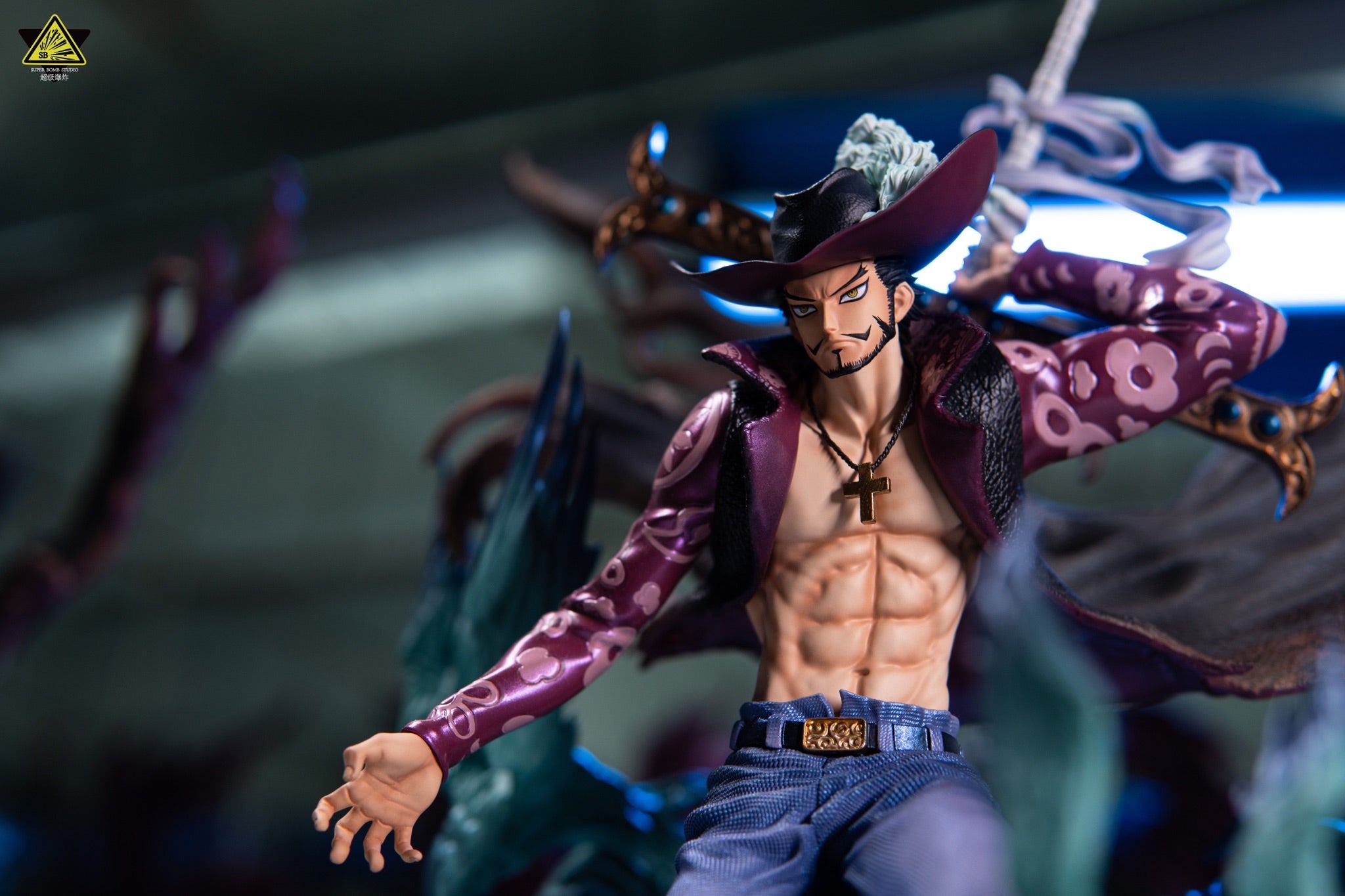One Piece Super Bomb Studio Mihawk – ClubHouse Statues
