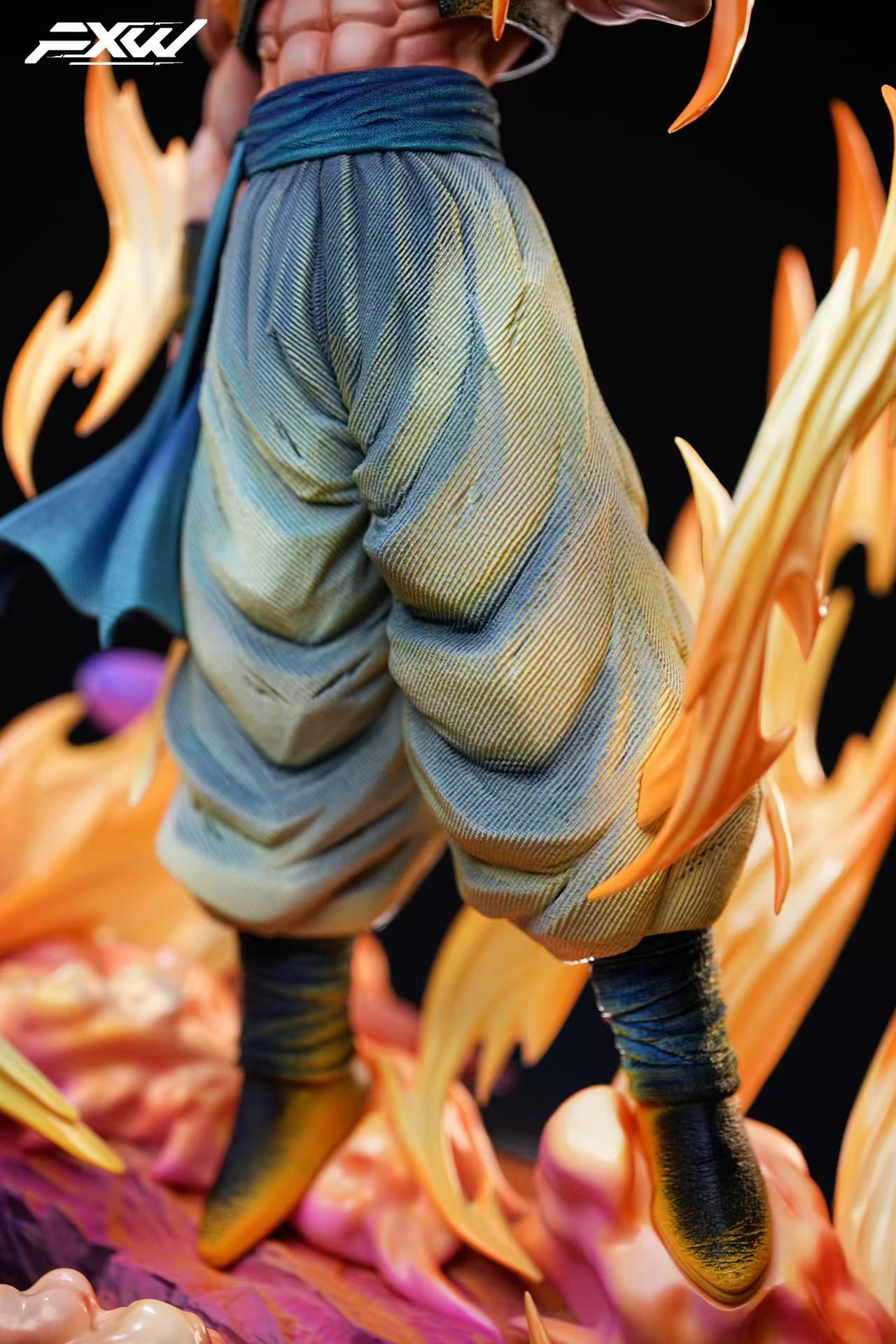 セナFXW-Studioゴジータ セナFXW-Studioゴジータ FXW Studio Gogeta Resin Figurine