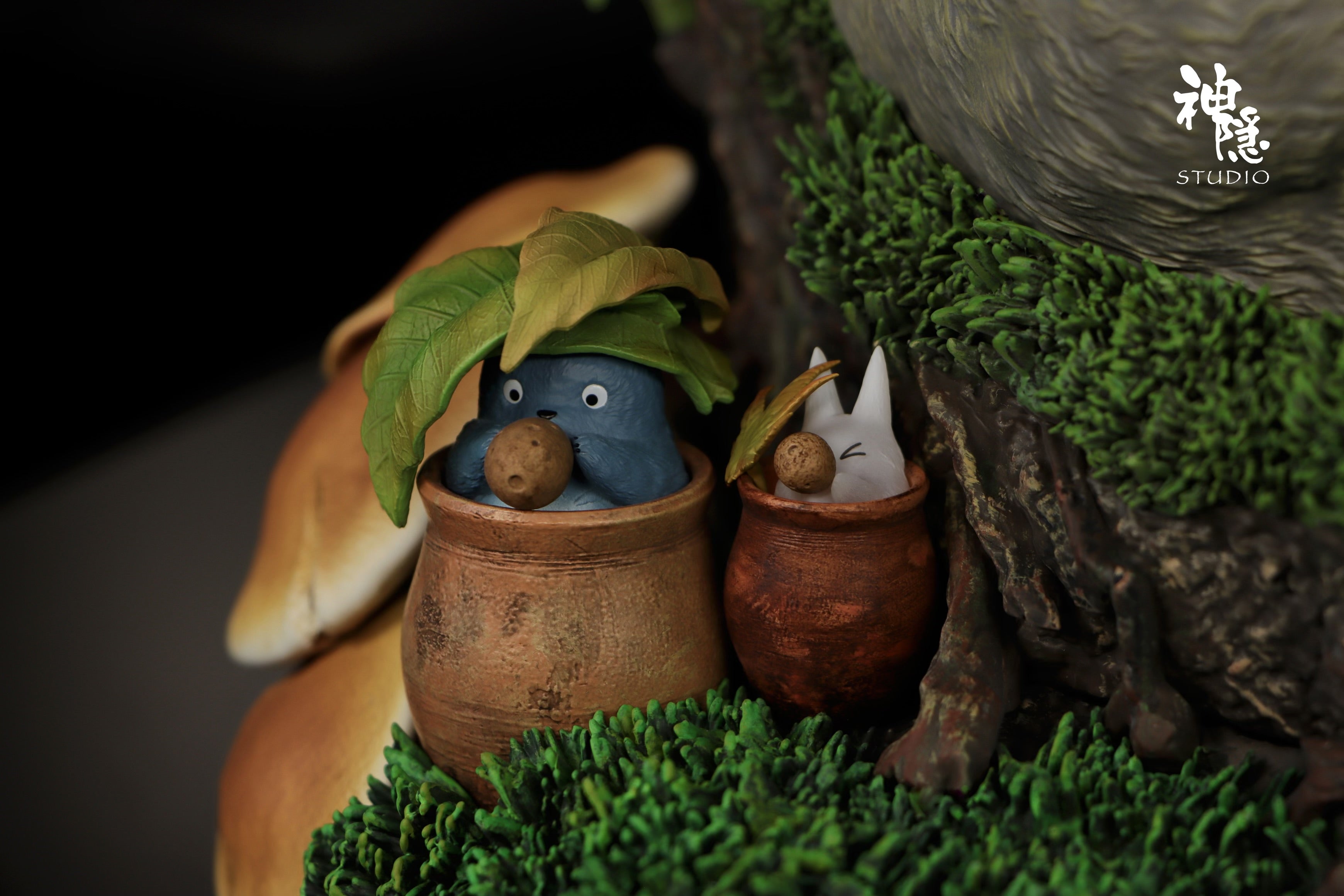 My Neighbor Totoro ShenYin Studio Totoro Rest In The Tree Hole