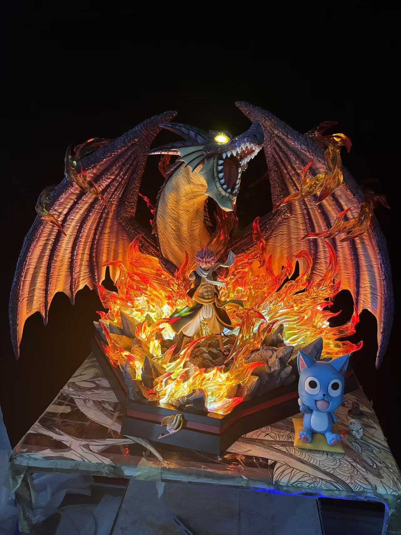 natsu さん　sea of rose アート Fairy Tail Sakura Studio Natsu Dragneel Resin Statue