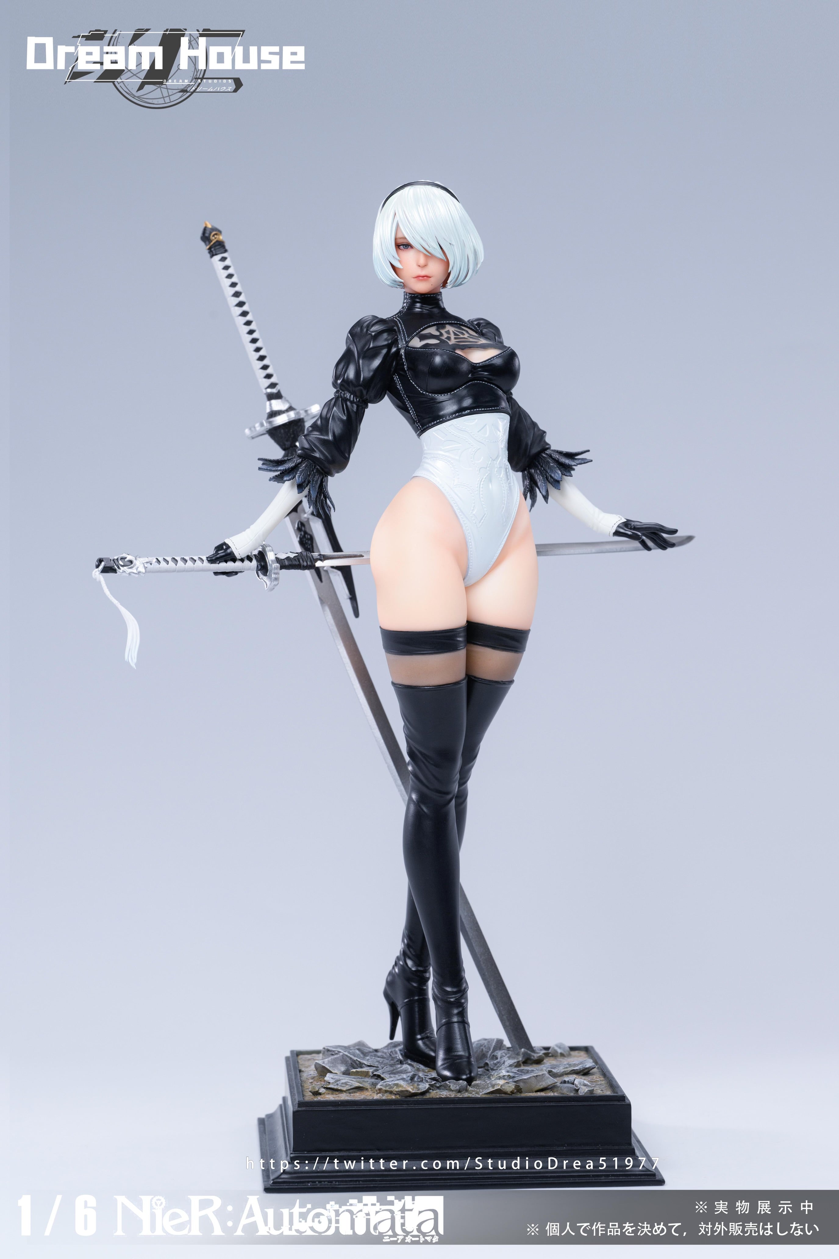 NieR Automata Dream House Studio 2B – ClubHouse Statues