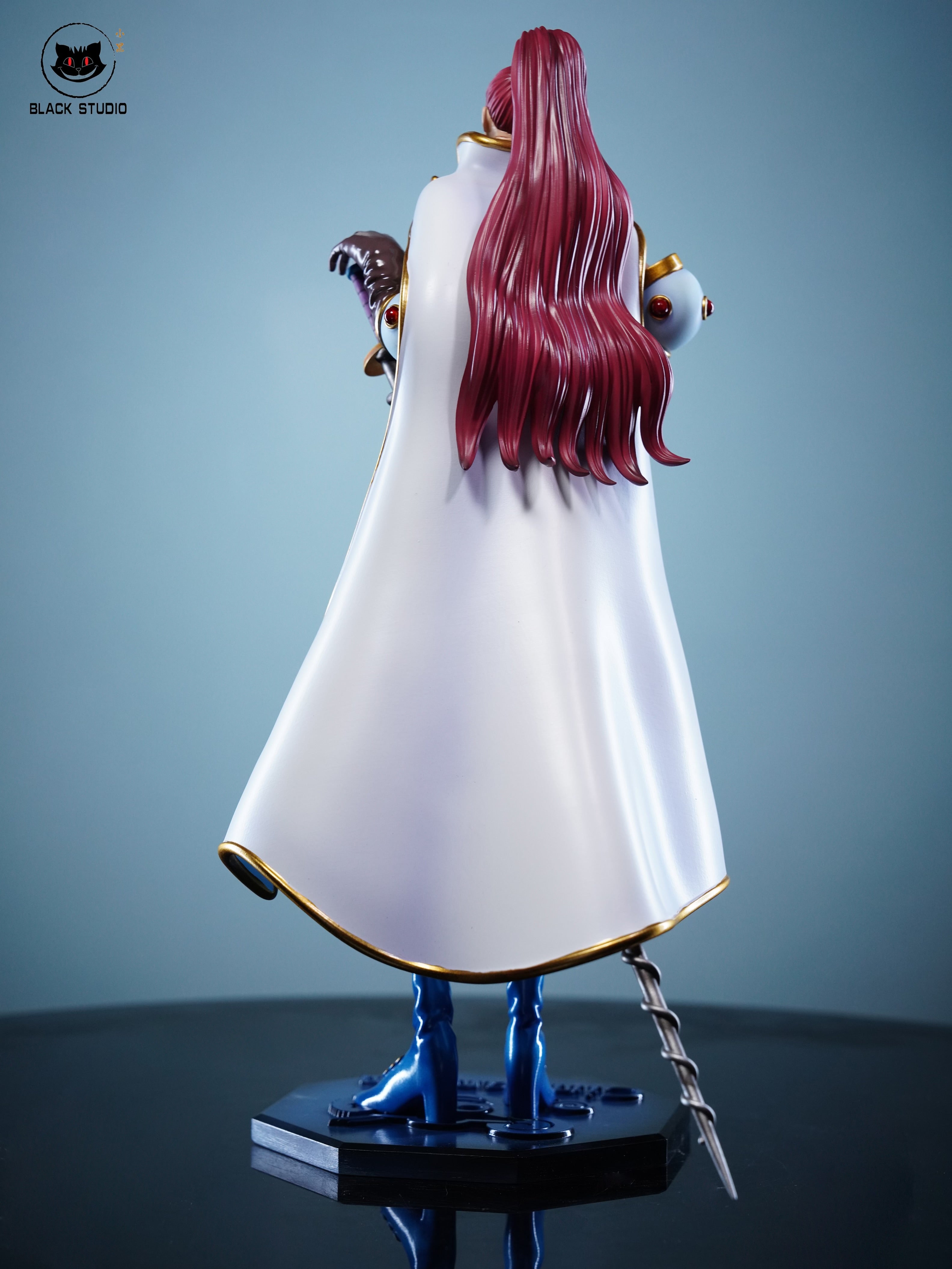 One Piece Black Studio Charlotte Cinnamon 4 Emperors Series