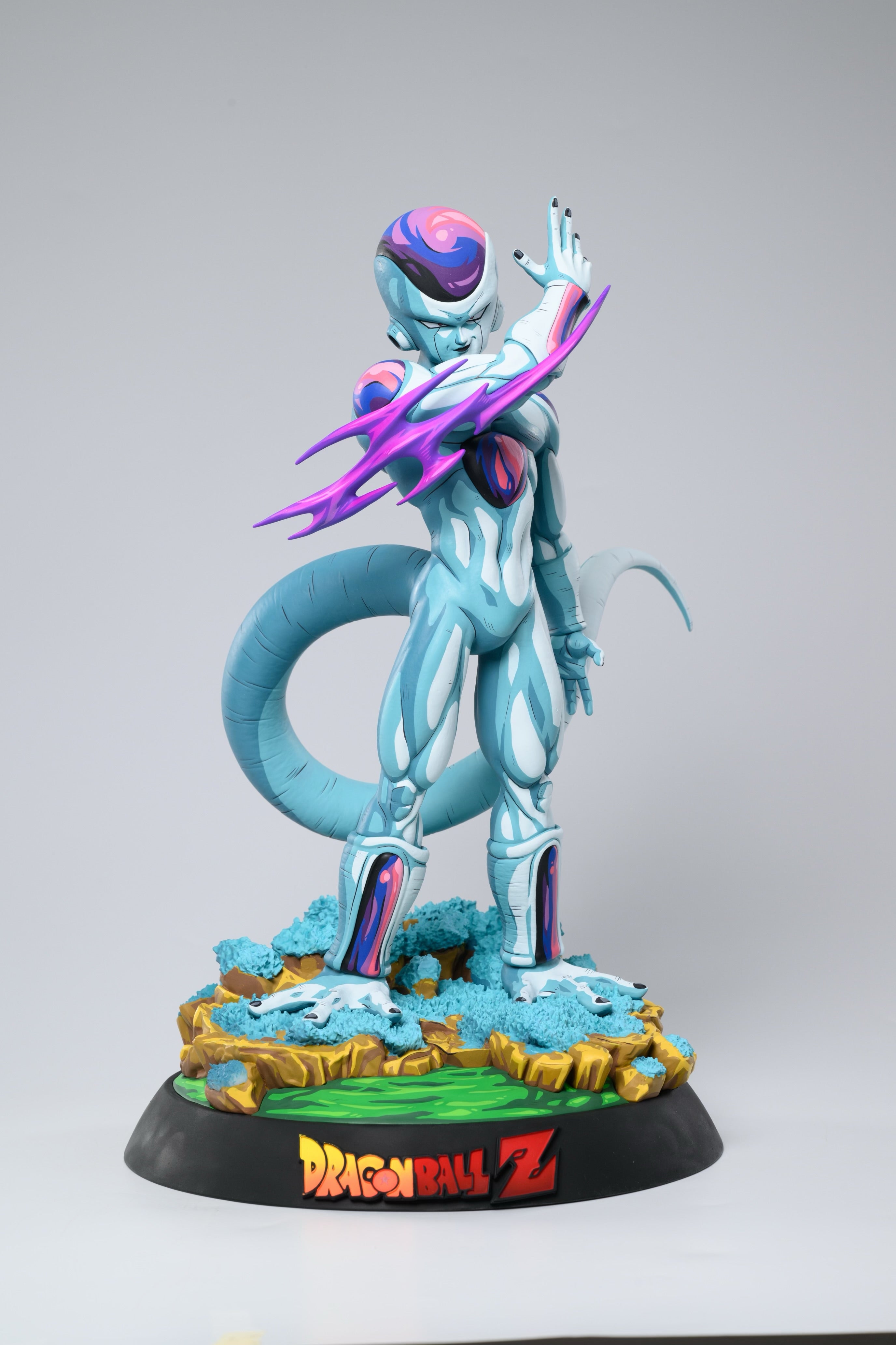 Dragon Ball J Studio x Wink Studio Frieza 4th Form Resin