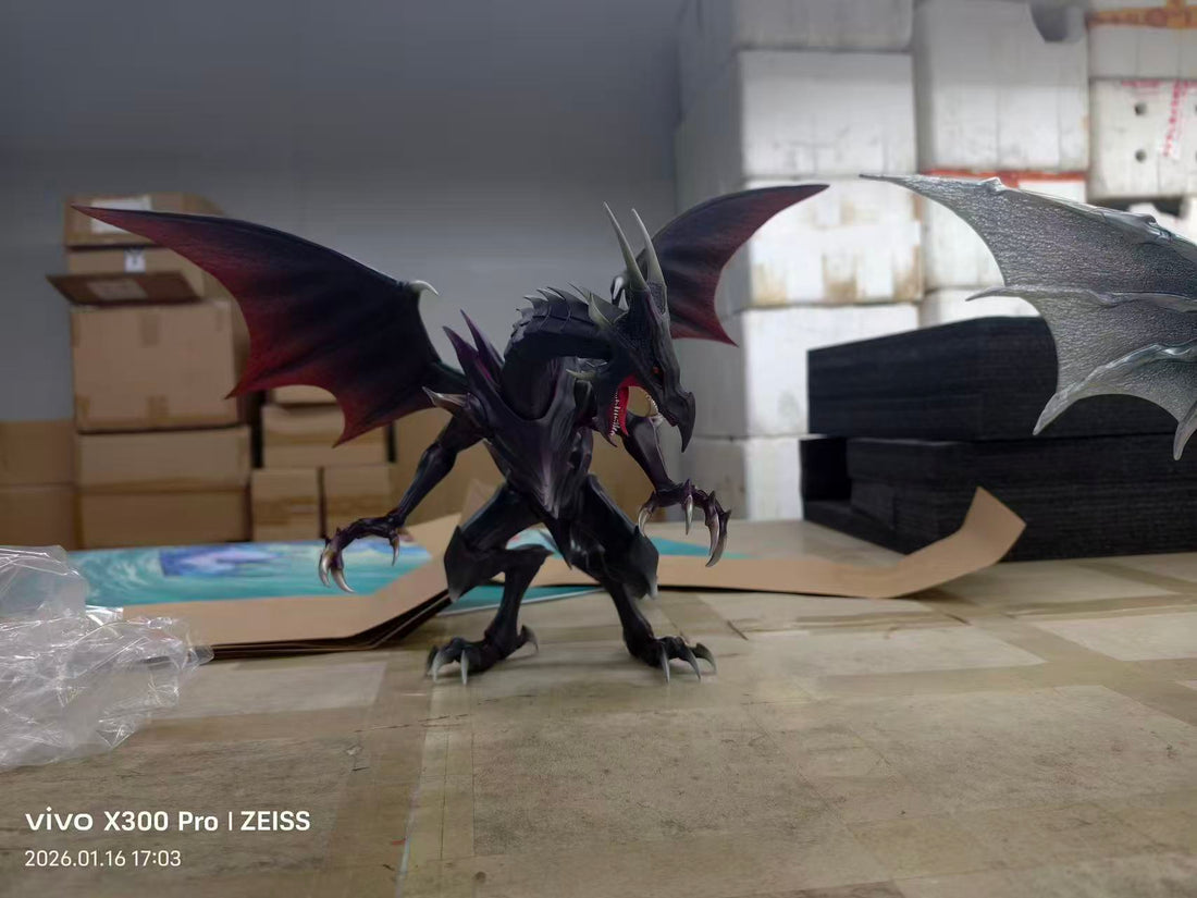 Yu-Gi-Oh! KING Studio Blue-Eyes White Dragon x Red-Eyes Black Dragon Resin Statue