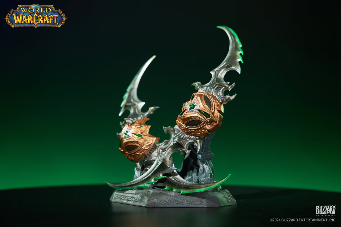 World of Warcraft Blizzard Entertainment Warglaive of Azzinoth Licensed Resin Statue