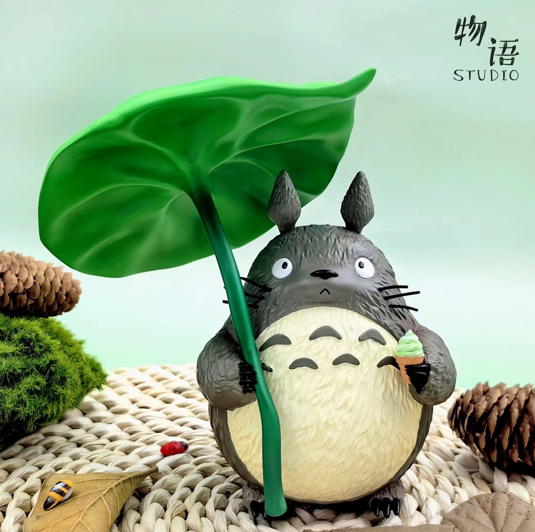 My Neighbor Totoro Wu Yu Studio Lotus leaf Totoro Resin Statue