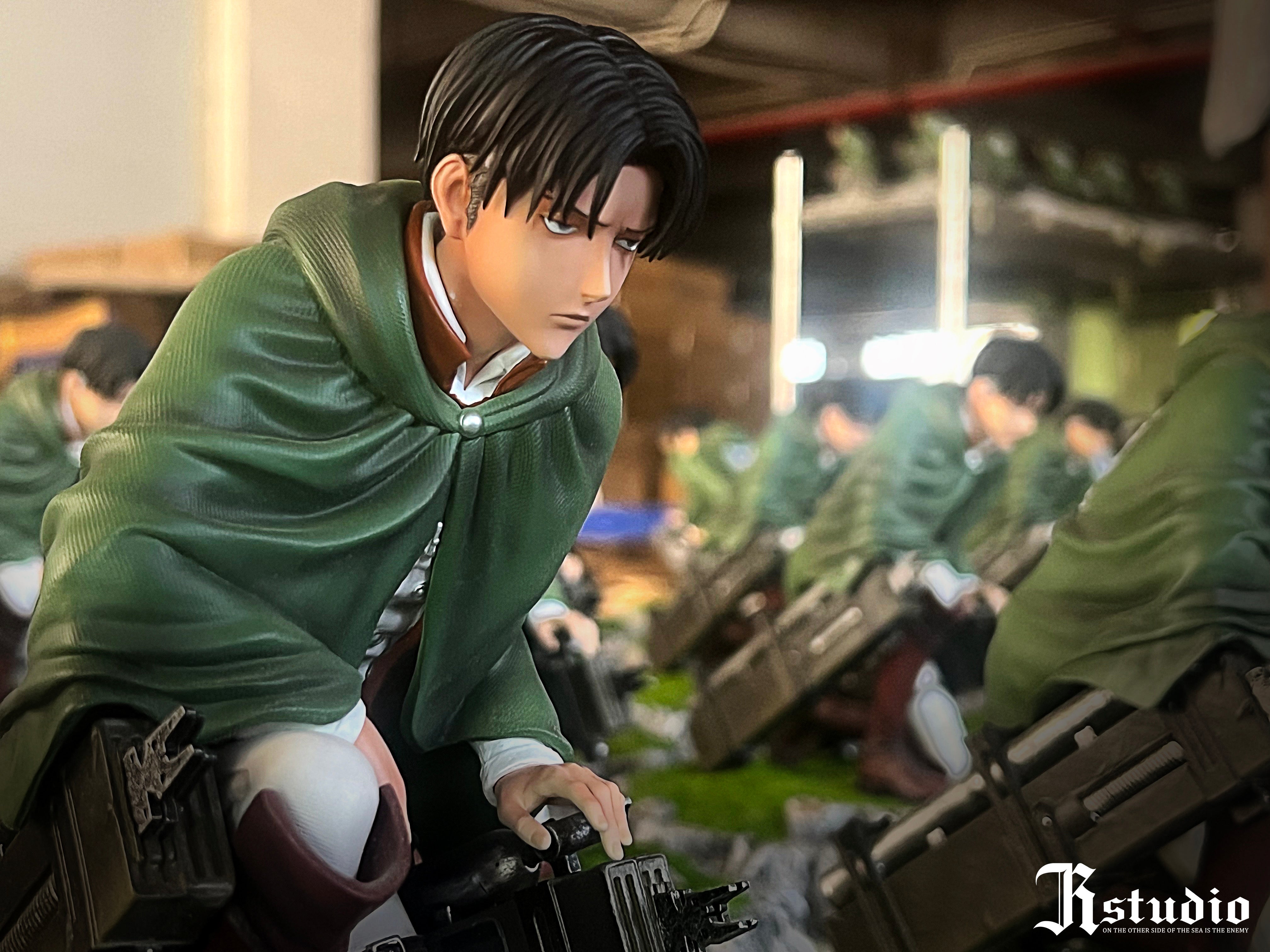 Attack on Titan JR Studio Erwin x Levi Resin Statue – ClubHouse Statues