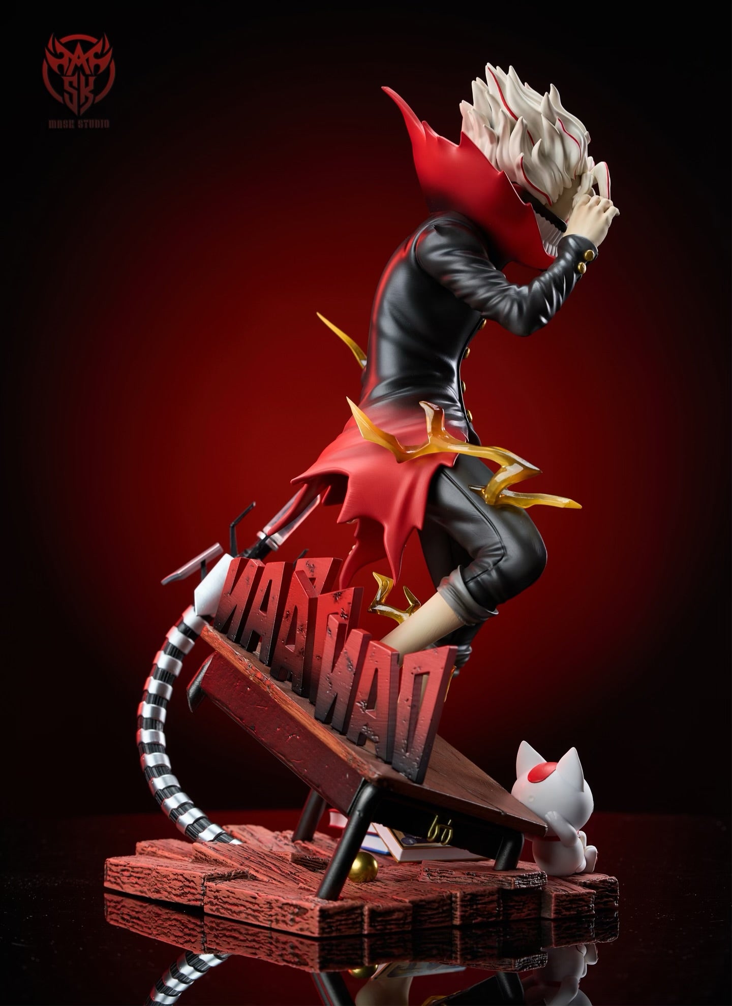 Dandada Mask Studio Okarun – ClubHouse Statues