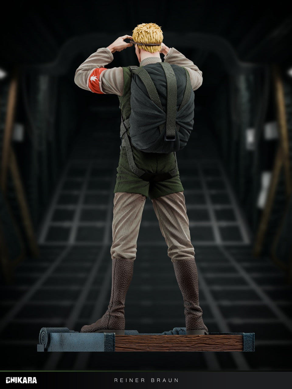 Attack On Titan Chikara Studio Reiner Braun Parachuting