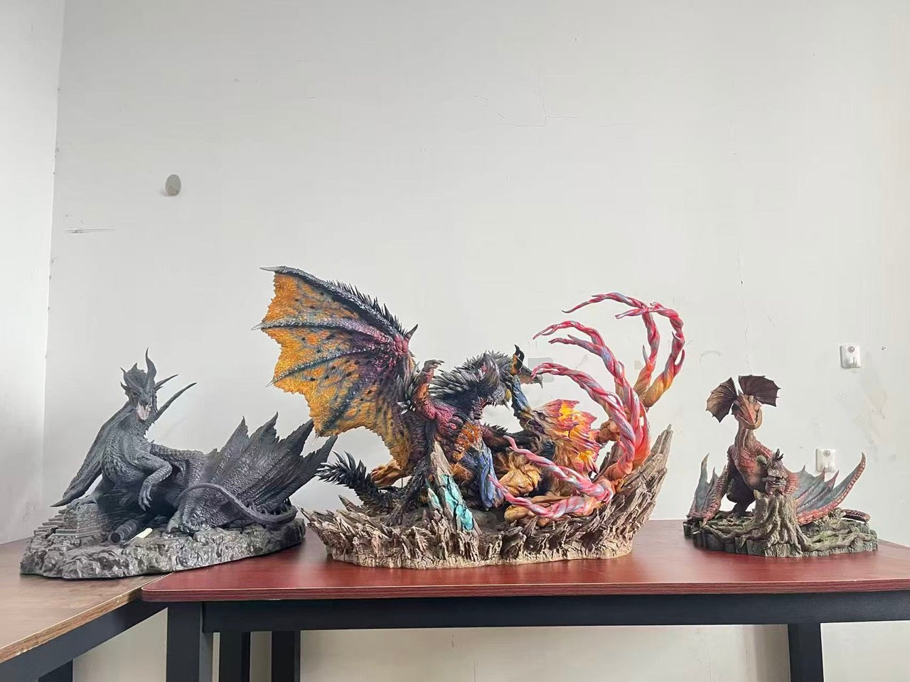 Monster Hunter Frontier ドラゴンフィギュア Monster Hunter Dragon Frontier Studio Ruiner Nergigante X Shara