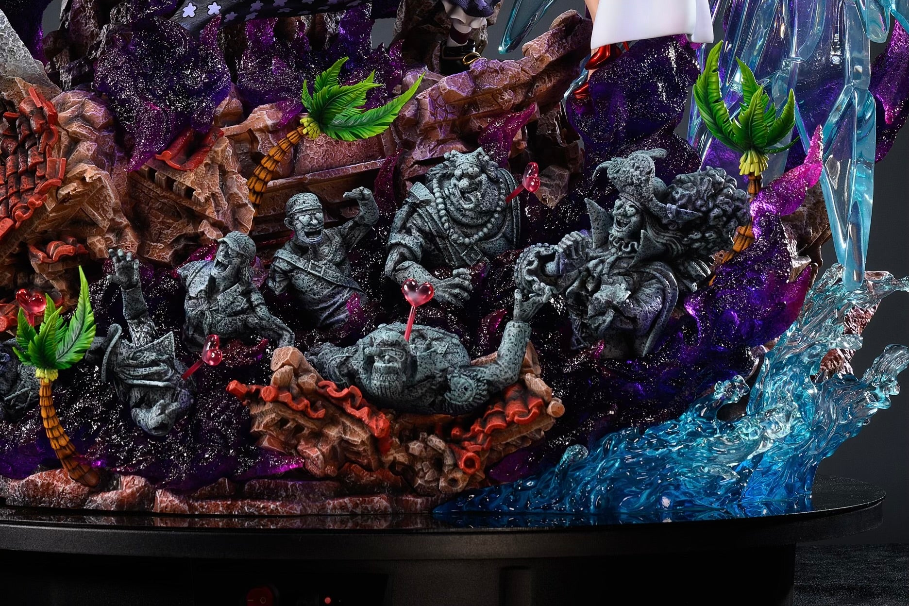 One Piece LX Studio Marshall D Teach VS Boa Hancock – ClubHouse