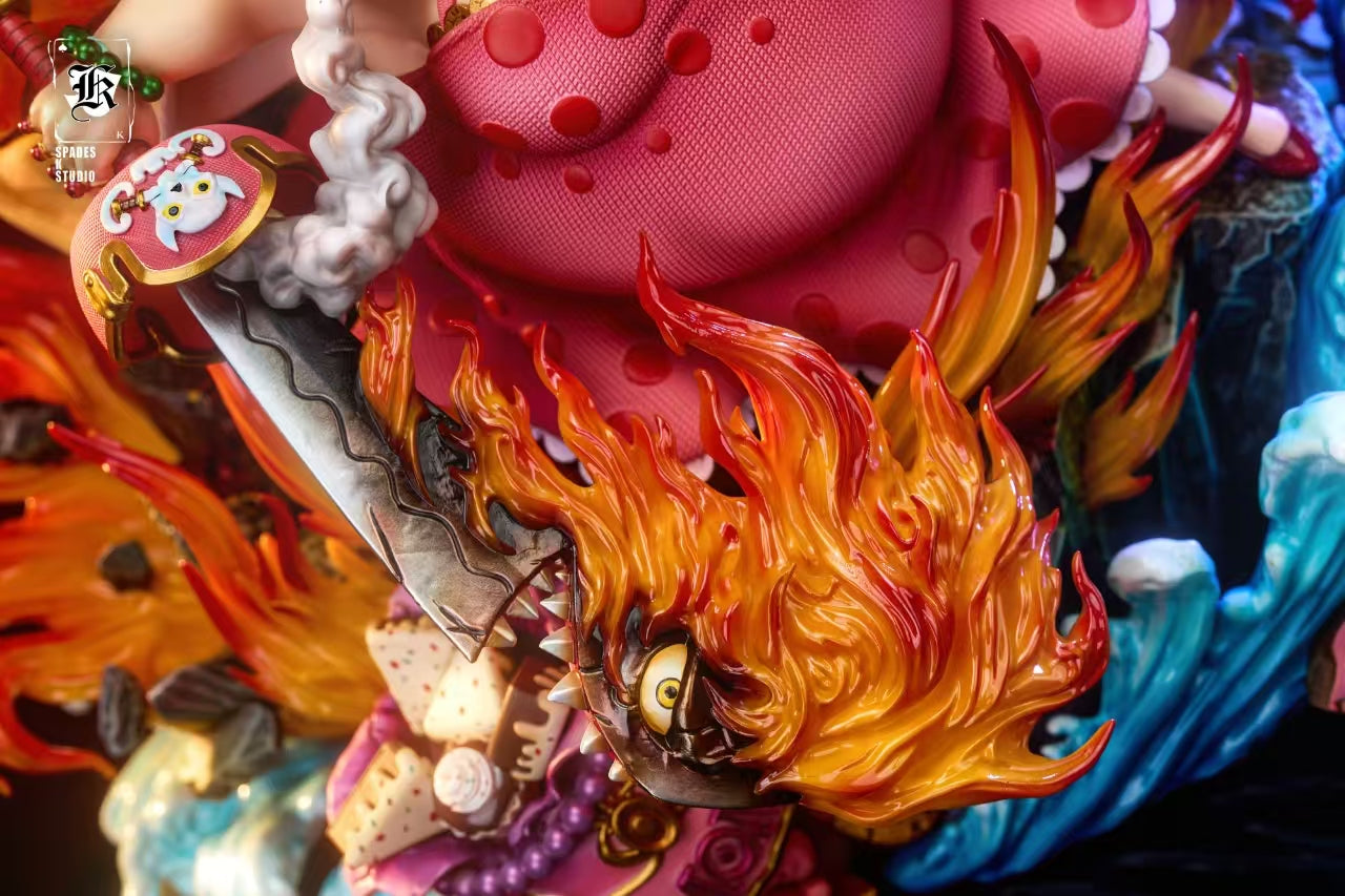 One Piece Spades K Studio Big Mom Resin Statue – ClubHouse Statues