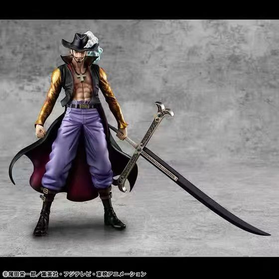 One Piece MegaHouse Dracule Mihawk Resin Statue
