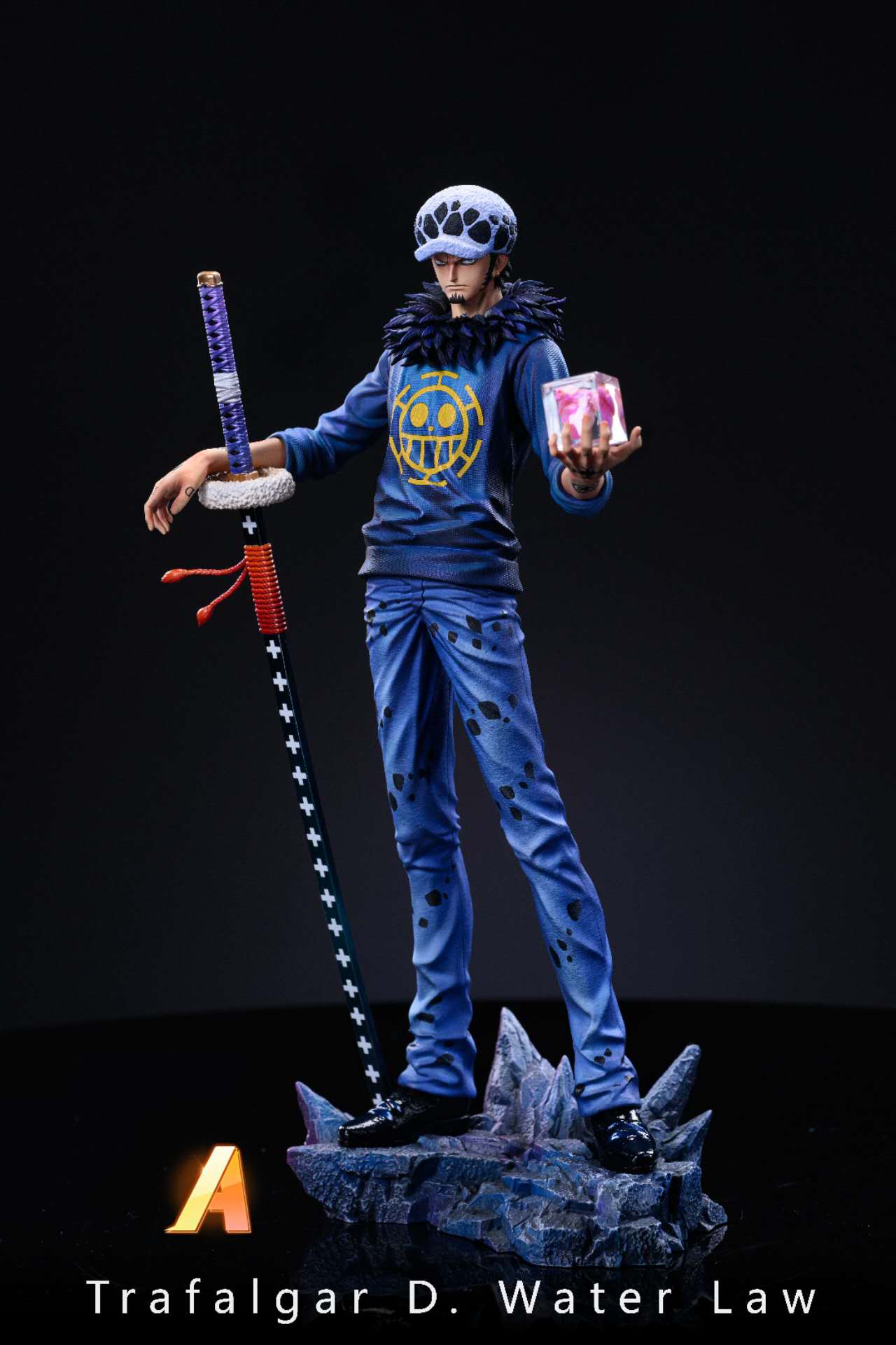 One Piece LX x SY Studio Trafalgar D Water Law – ClubHouse Statues