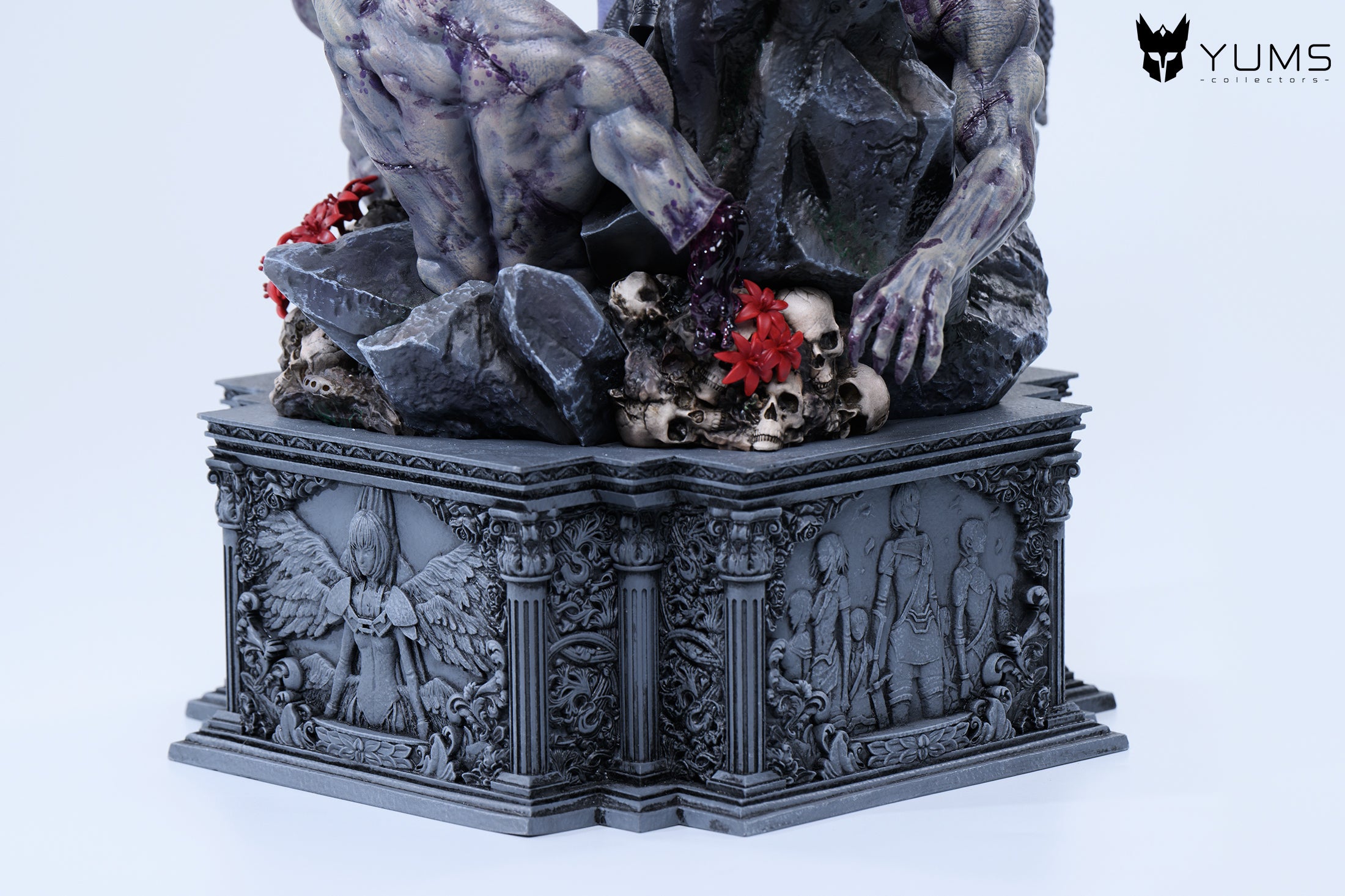Claymore YUMS Collectors Teresa x Clare – ClubHouse Statues