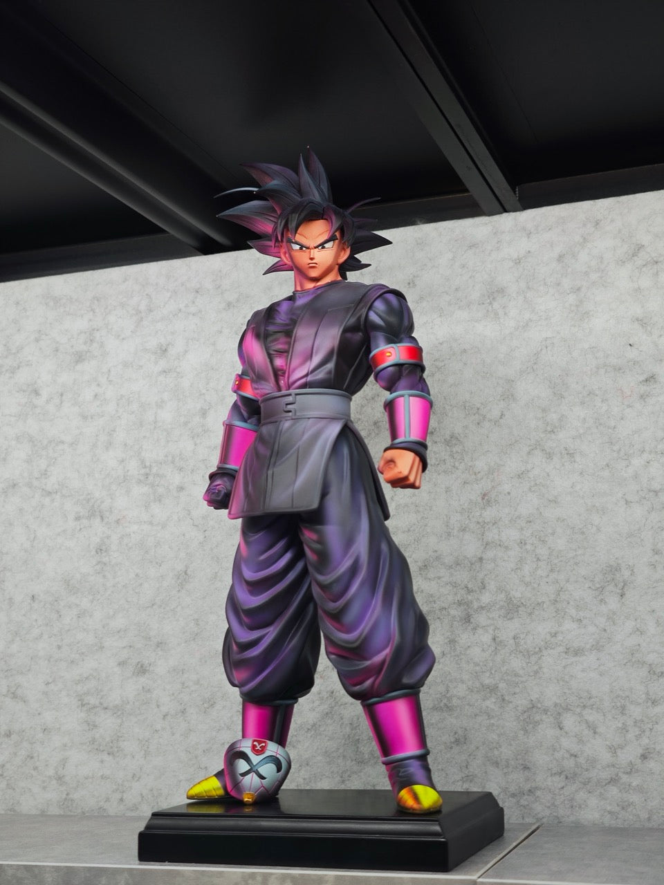 Dragon Ball AW Studio Black Goku – ClubHouse Statues