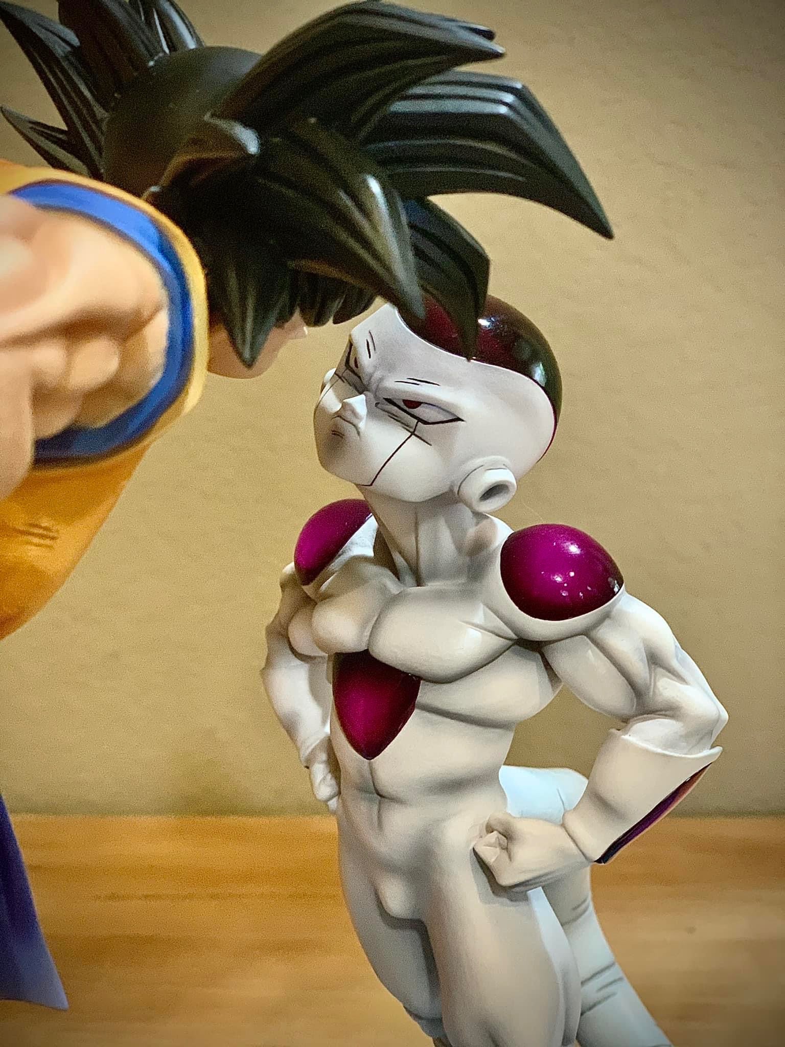 Dragon Ball Figure Class Son Goku VS Freeza – ClubHouse Statues