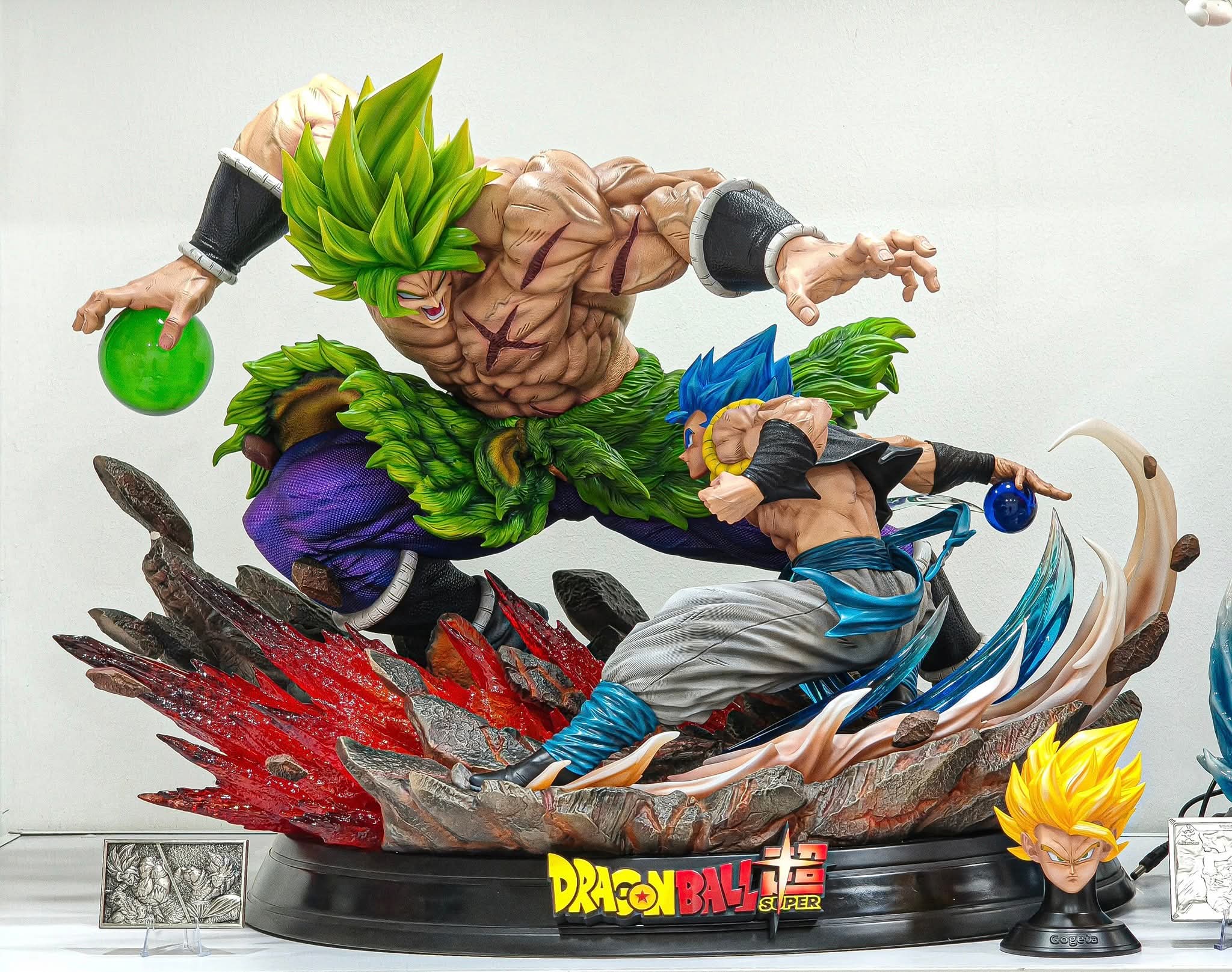 Dragon Ball YAN Studio x 2% Studio Broly VS Gogeta – ClubHouse Statues
