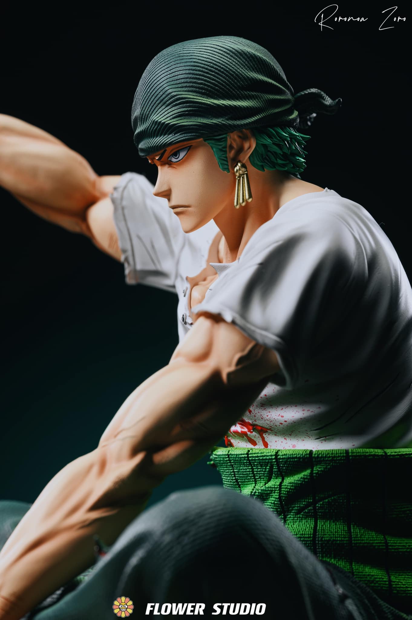 One Piece Flower Studio Sitting Zoro Resin Statue – ClubHouse Statues