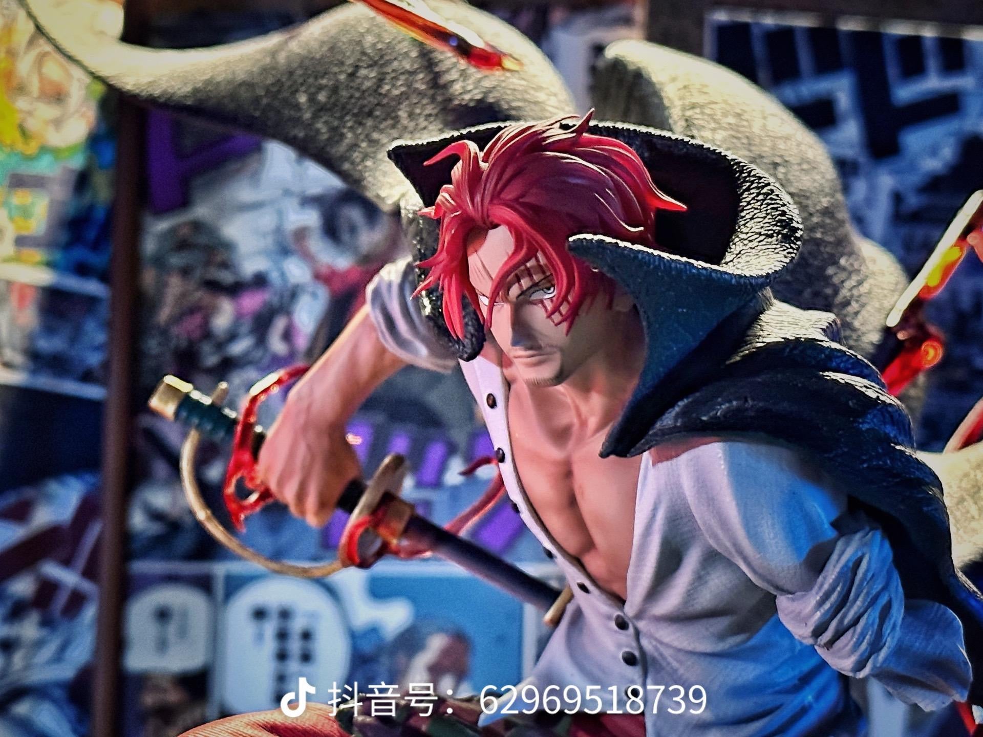 One Piece Scratch Studio Shanks – ClubHouse Statues