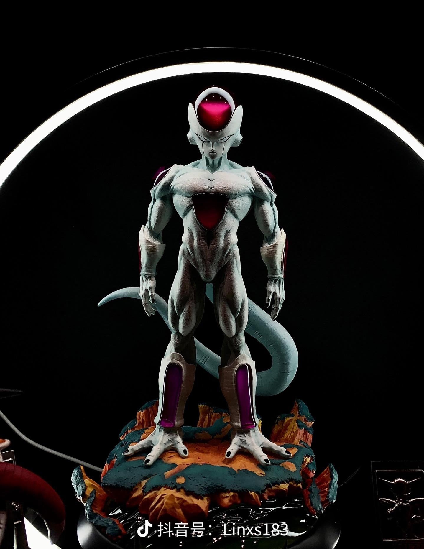 Dragon Ball White Hole Studio Freeza 4th Form – ClubHouse Statues